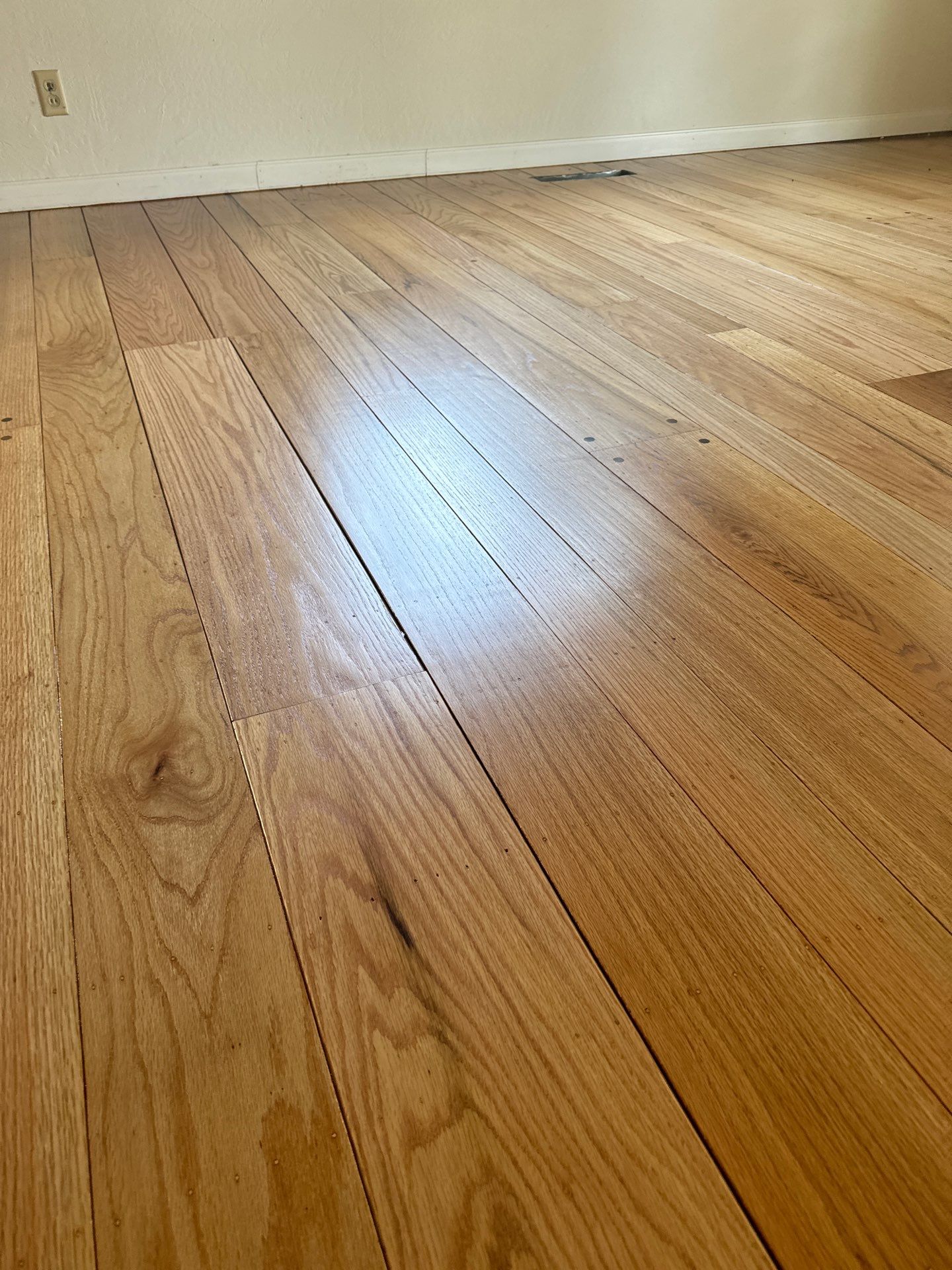 Complete transformation of Hardwood Flooring by Footprints Floors South Sacramento