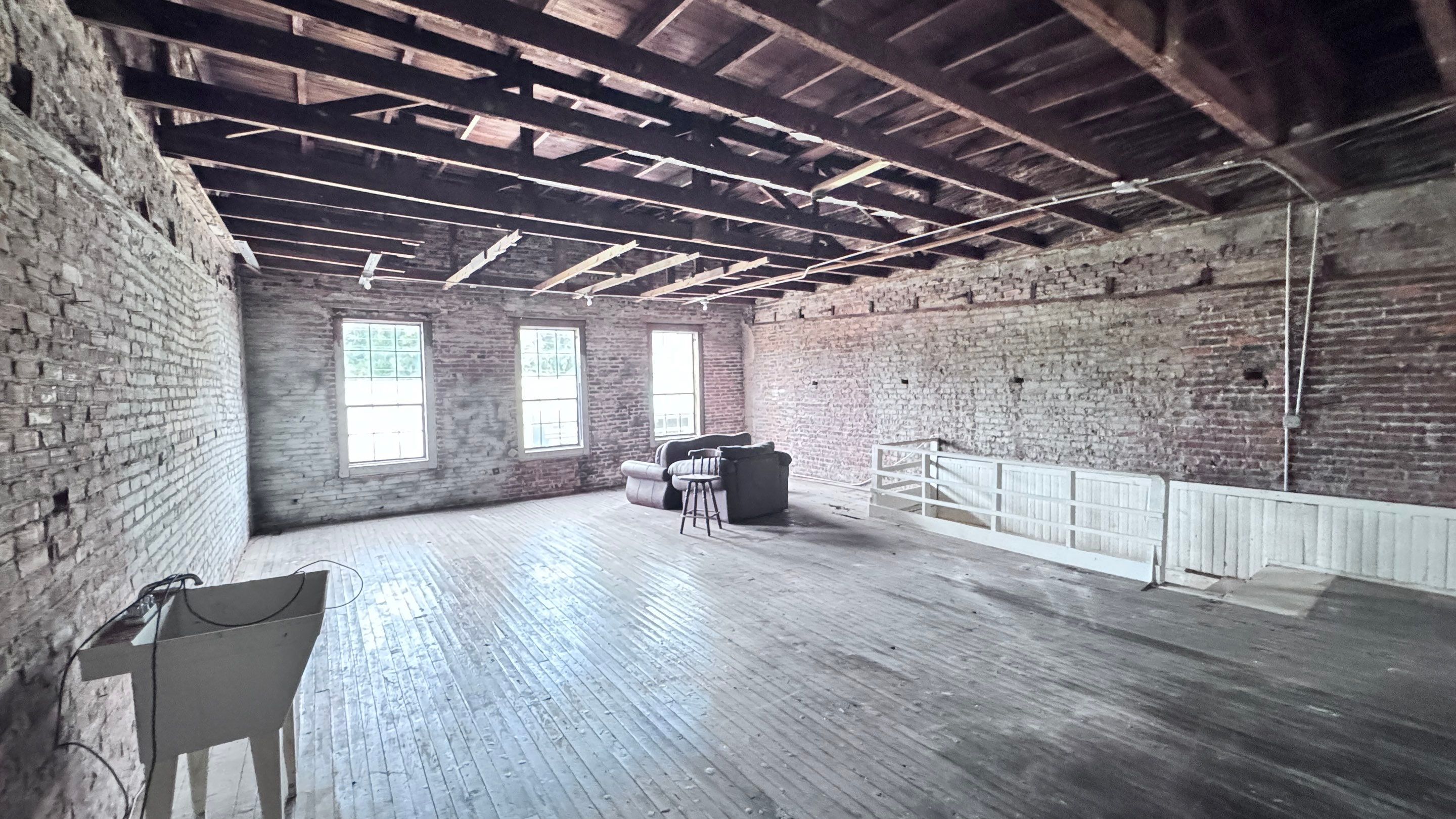 Project in Newberry, FL by Windows & Doors Store