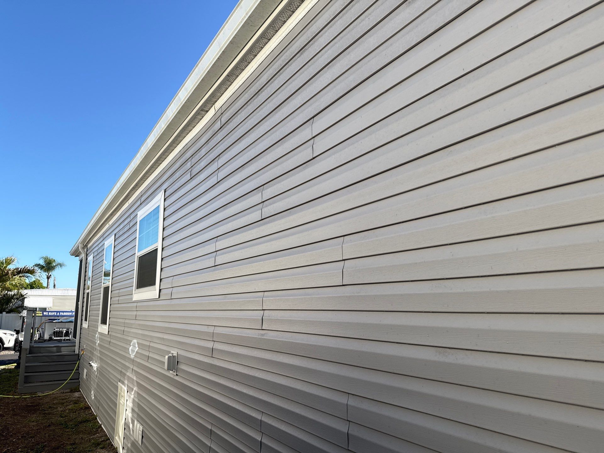 On-the-Spot Mobile Home House Wash in Terra Ceia, FL | Fisherman’s Cove RV Resort by Sunshine AquaWash