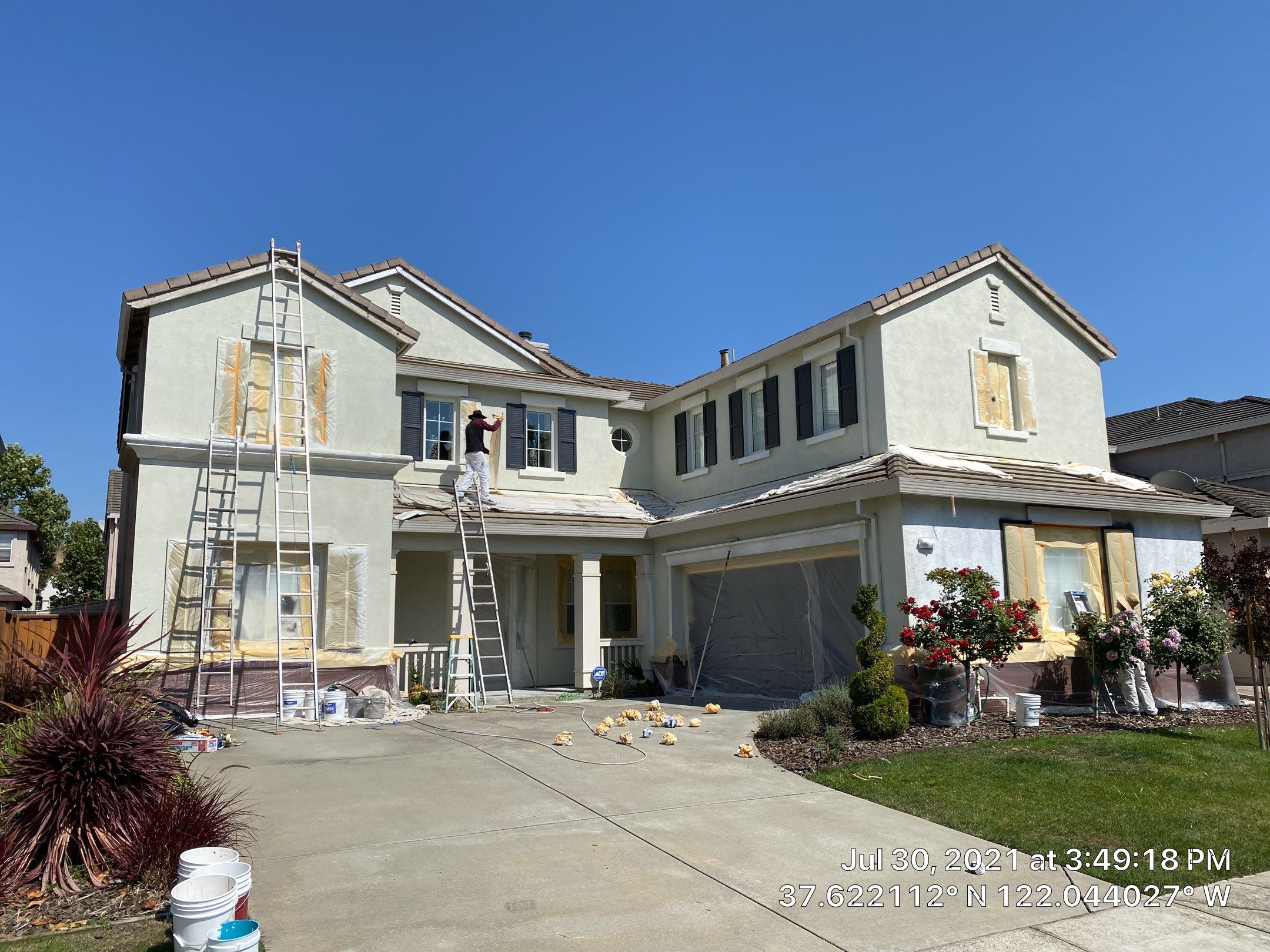Exterior Painting  Elastomeric by Herrera’s Bay Area Painting inc.