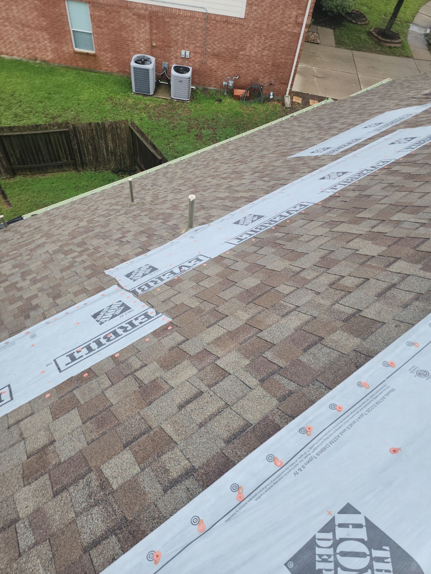 Residential Roofing Installation using Owen's Corning Duration (Lifetime) Shingles by Roof Repair Company