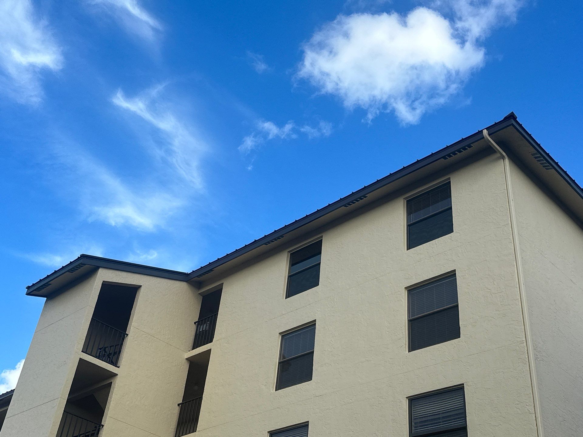 6-Inch Seamless Gutters in Cape Coral FL by Gutter Professors