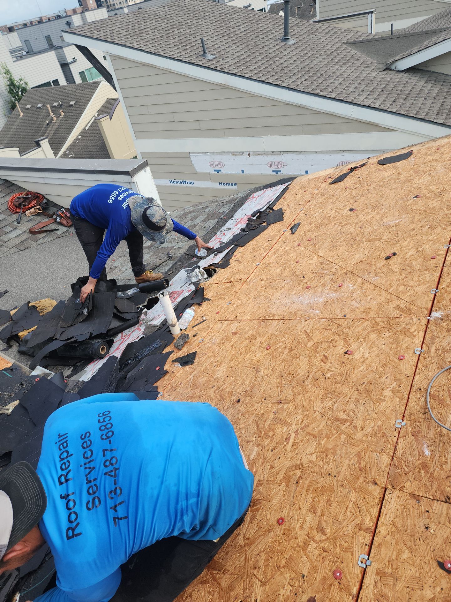 Residential Roofing Installation using Owen's Corning Duration (Lifetime) Shingles by Roof Repair Company