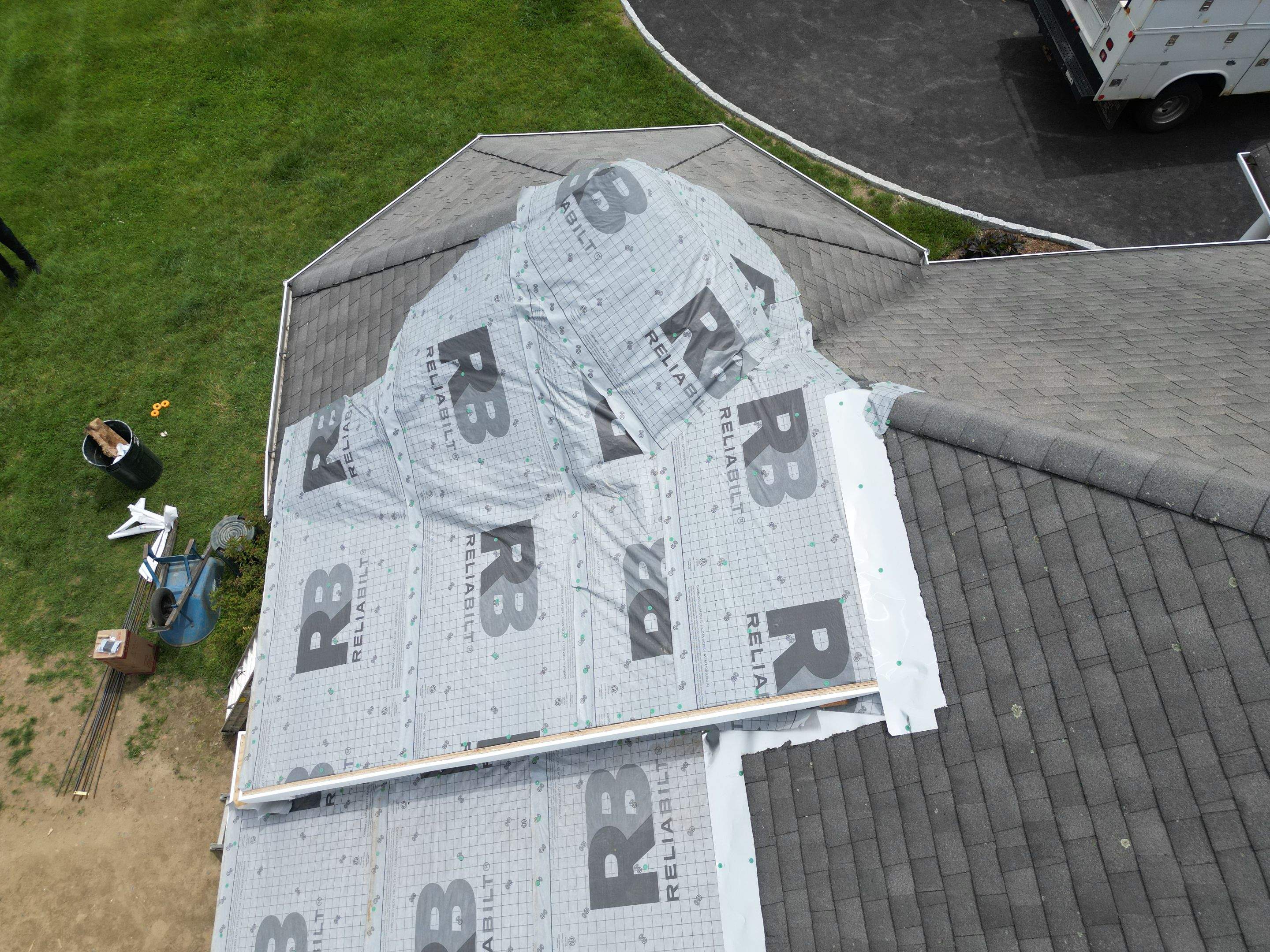 Full Roof Replacement by Lecla Home Improvements and Roofing INC