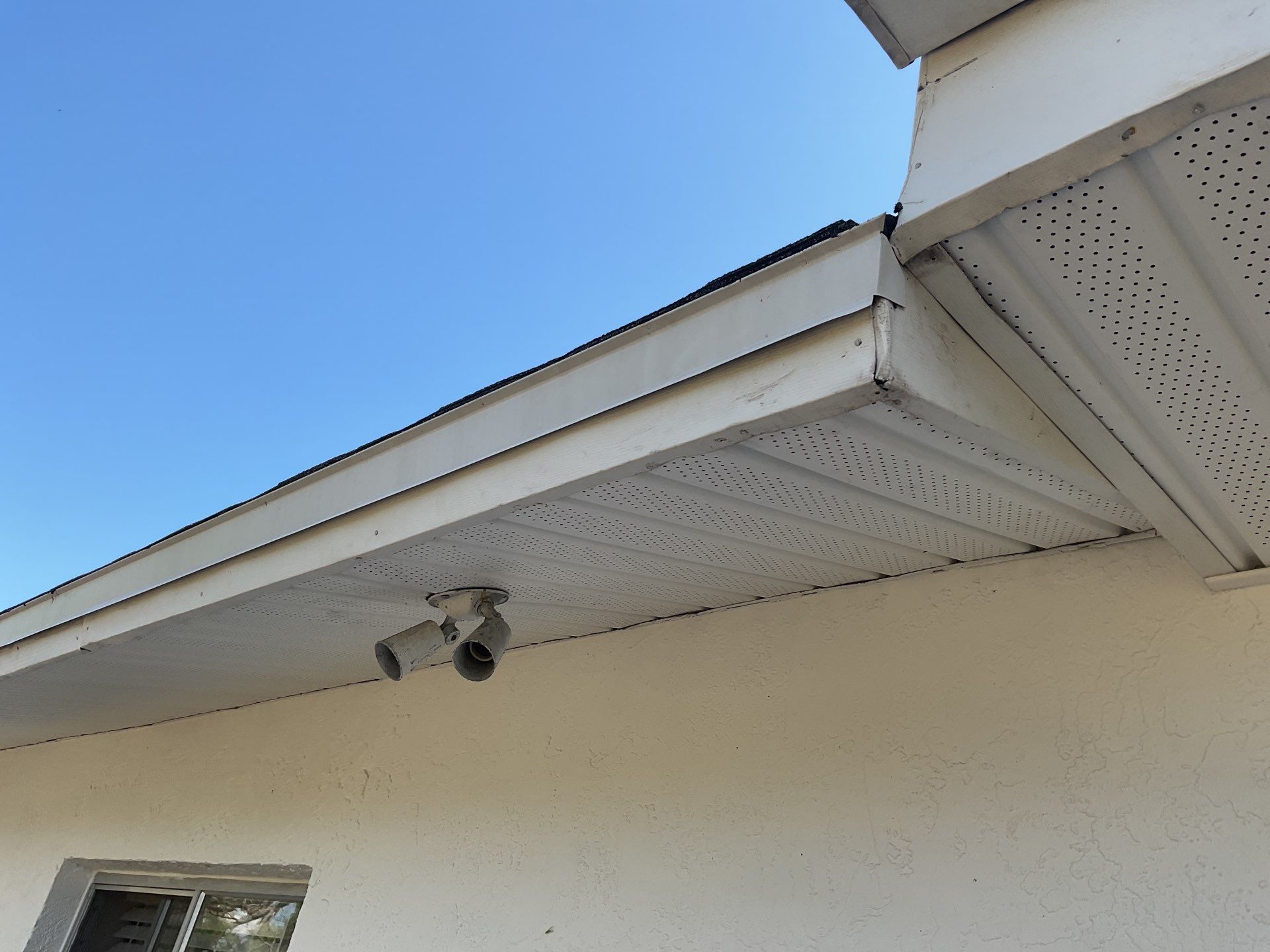 Soffit and Fascia Installation in Cape Coral FL by Gutter Professors