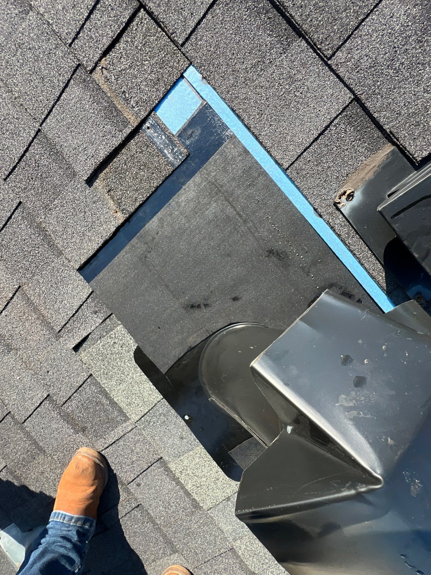 Hail Damage using Owen's Corning Duration (Lifetime) Shingles by Roof Repair Company