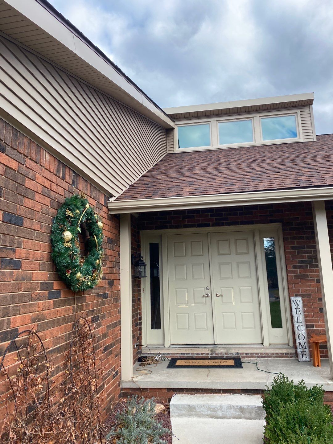 Siding Replacement using Certainteed Restoration Classic D4 by 180 Contractors