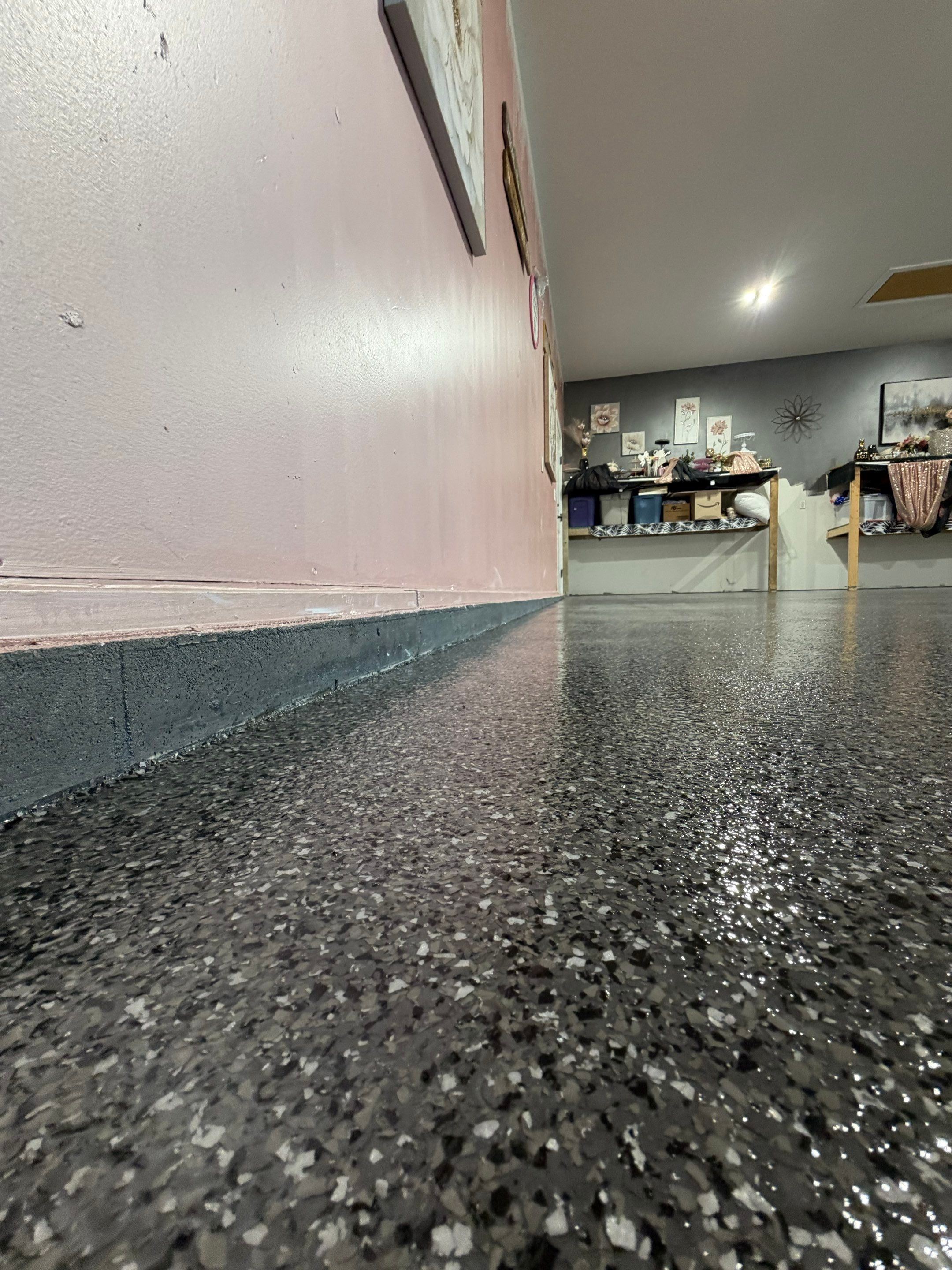 Silver Platinum Metallic - Nebraska City by Granite Garage Floors