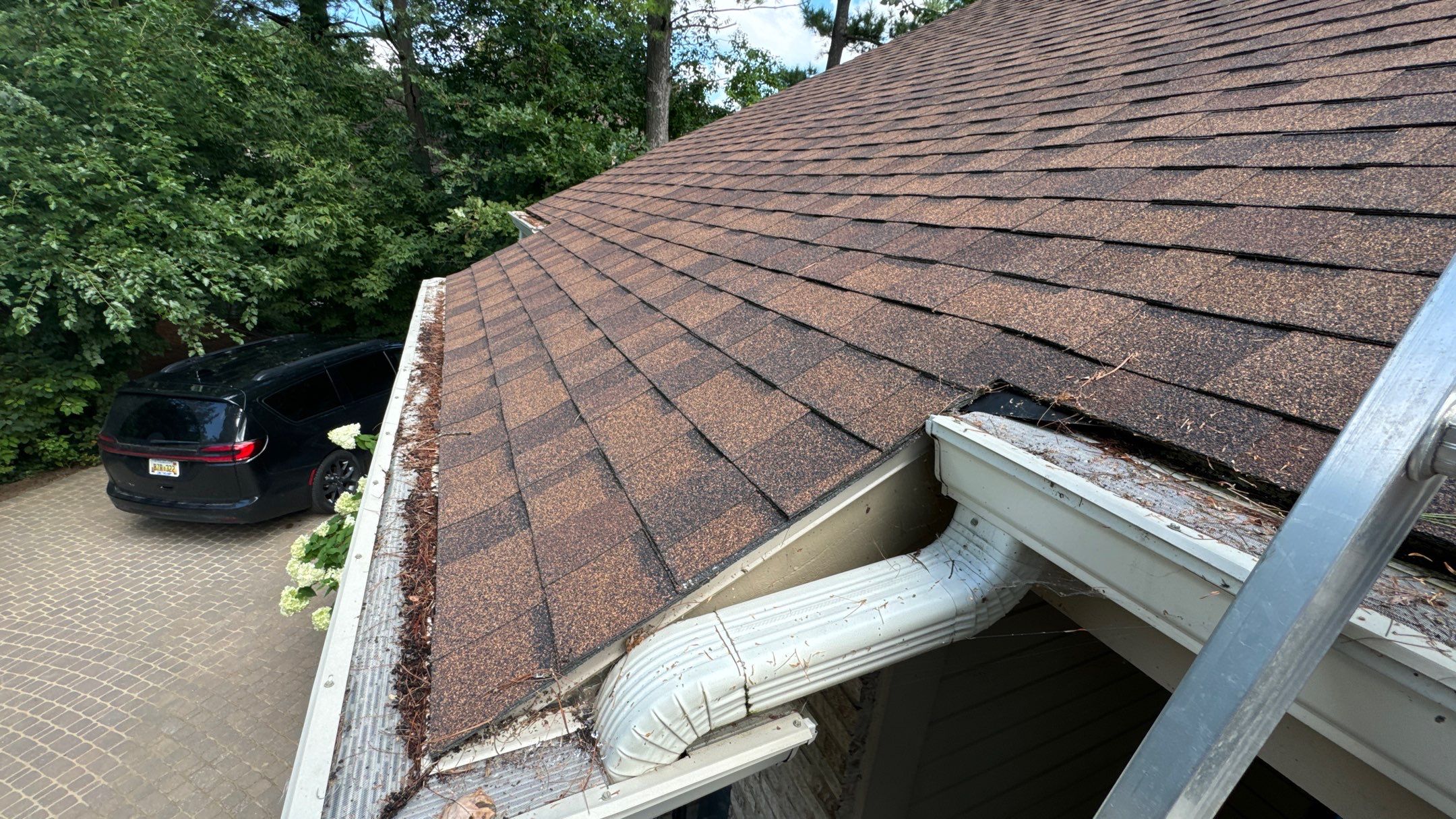 Roof Replacement using CertainTeed Landmark by 180 Contractors