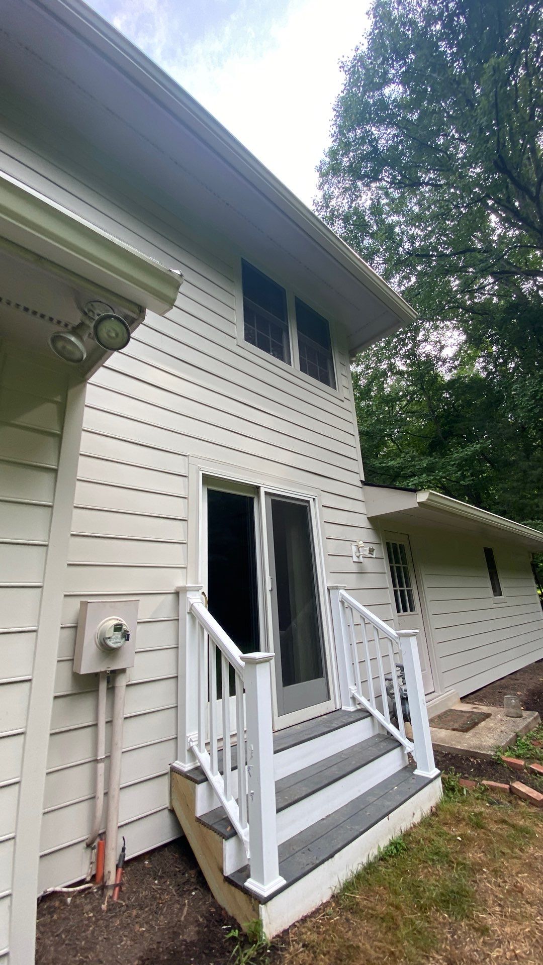 Great Falls: Siding Replacement with James Hardie Statement Beaded Plank in Cobblestone by RM Banning, Inc.