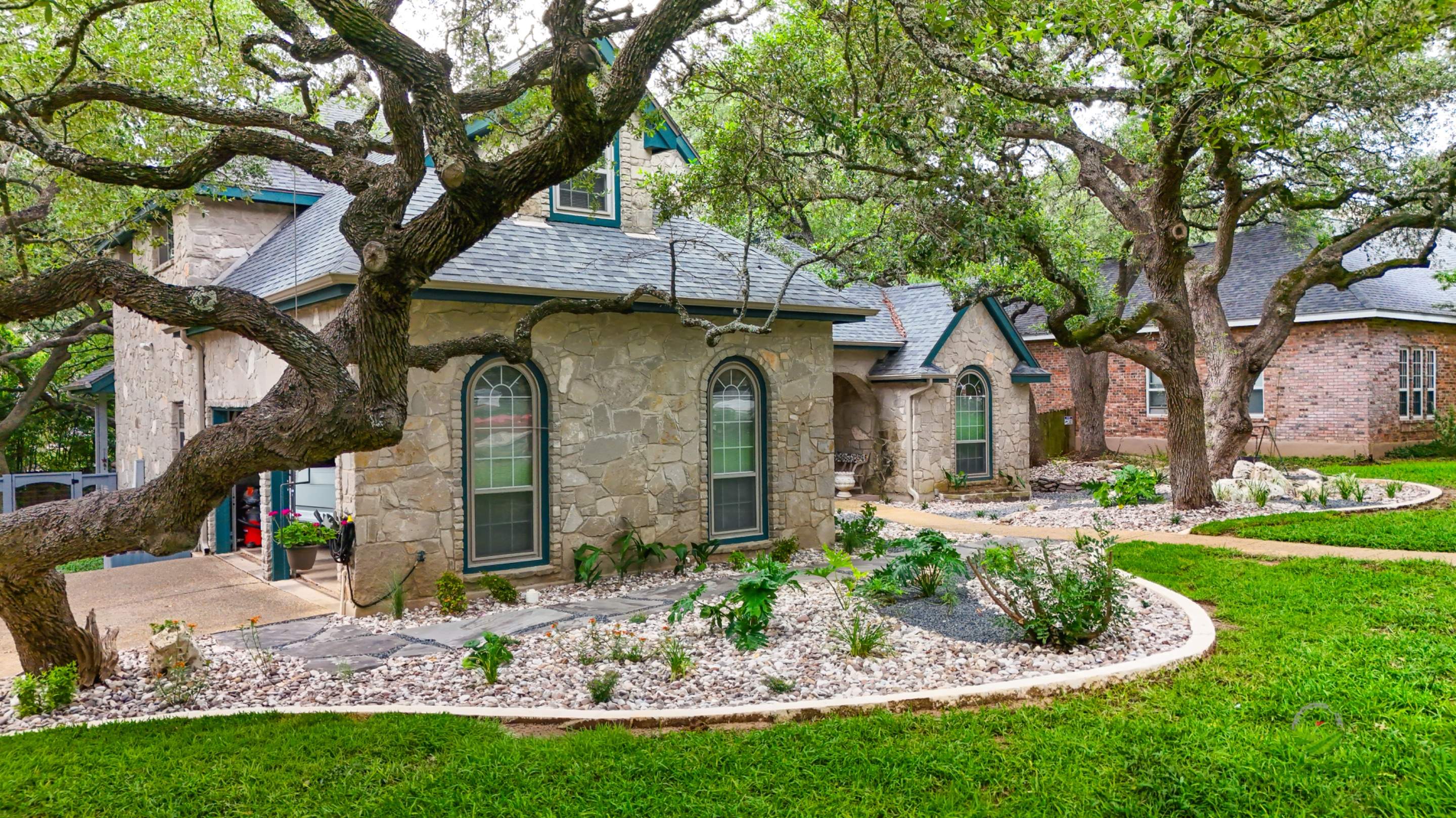 Vista Del Norte, San Antonio TX by Hole In One Lawns, LLC