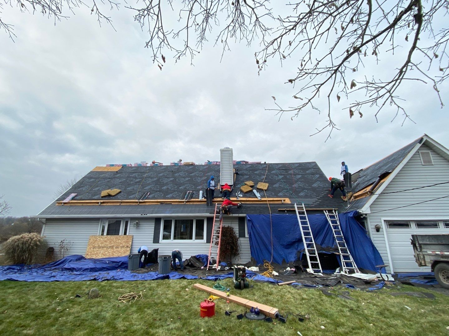 Roof Replacement using Owens Corning by 180 Contractors