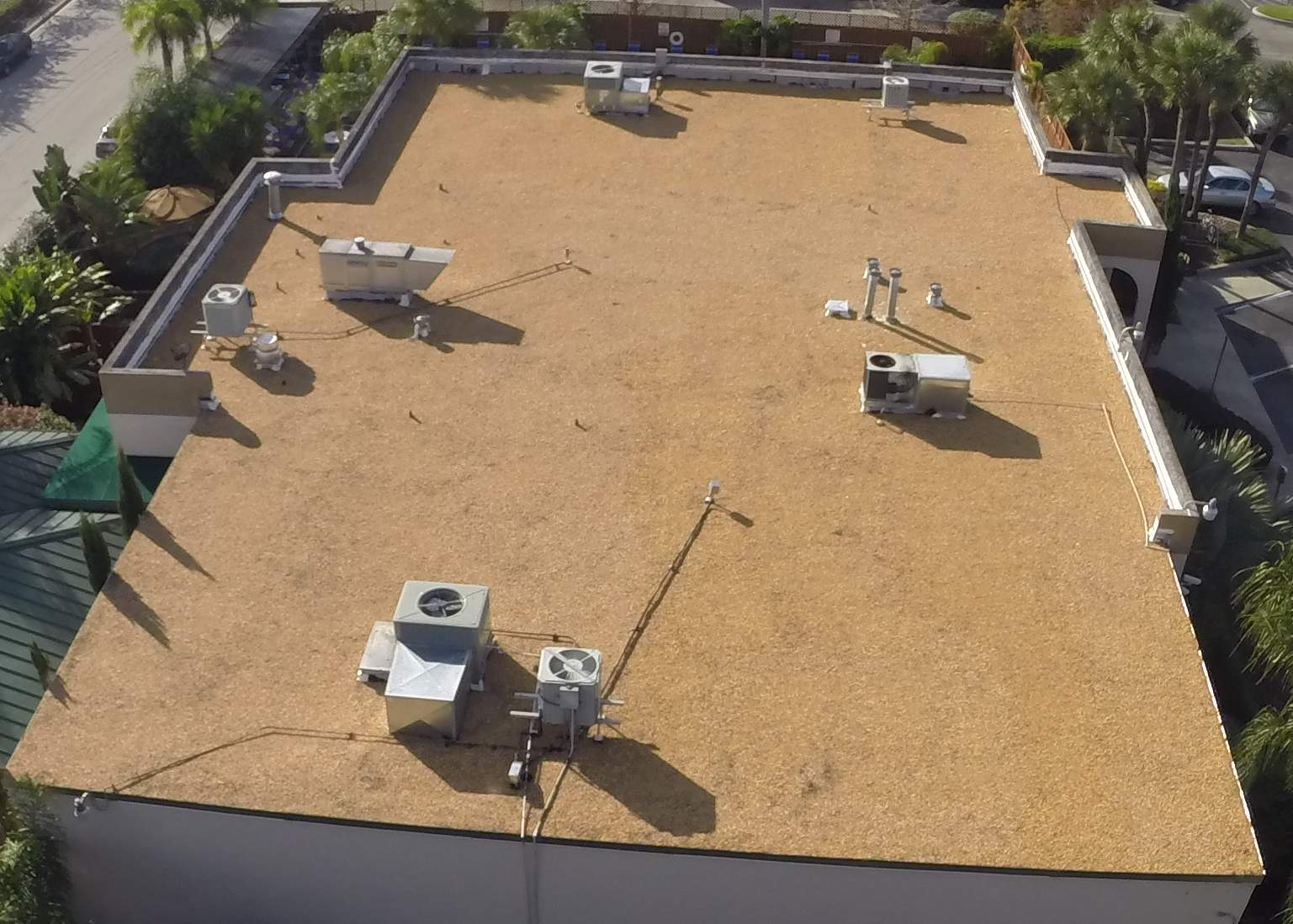 Club Orlando – Drainage & Edge Detail Focused Commercial Reroof by Gold Key Roofing