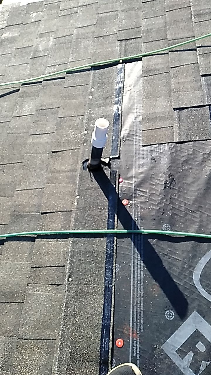 Residential Roofing Installation using Owens Corning Oakridge- Williamsburg Gray by Indigo State Roofing