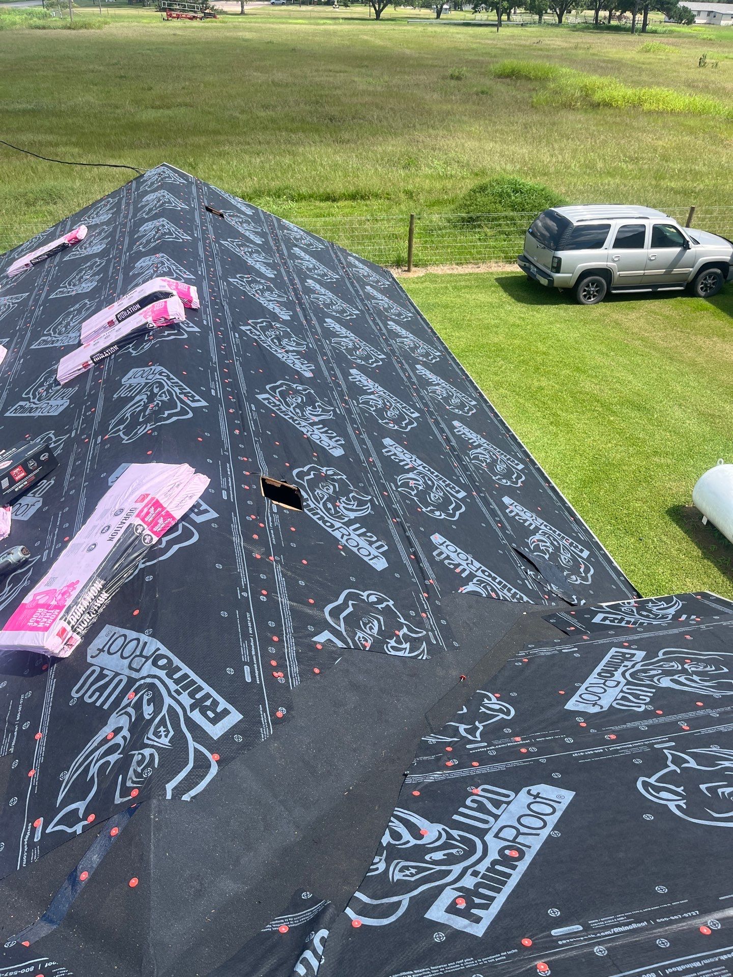 Residential Roofing Installation using Owen's Corning Duration (Lifetime) Shingles by Roof Repair Company