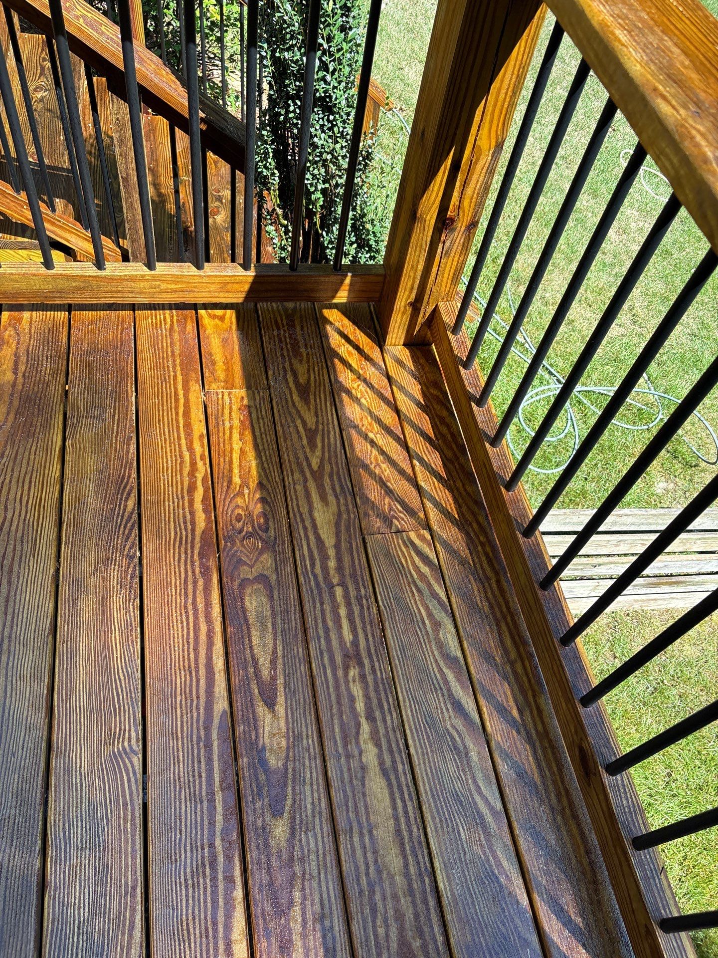 Deck using Wood Sealant by DuraSeal