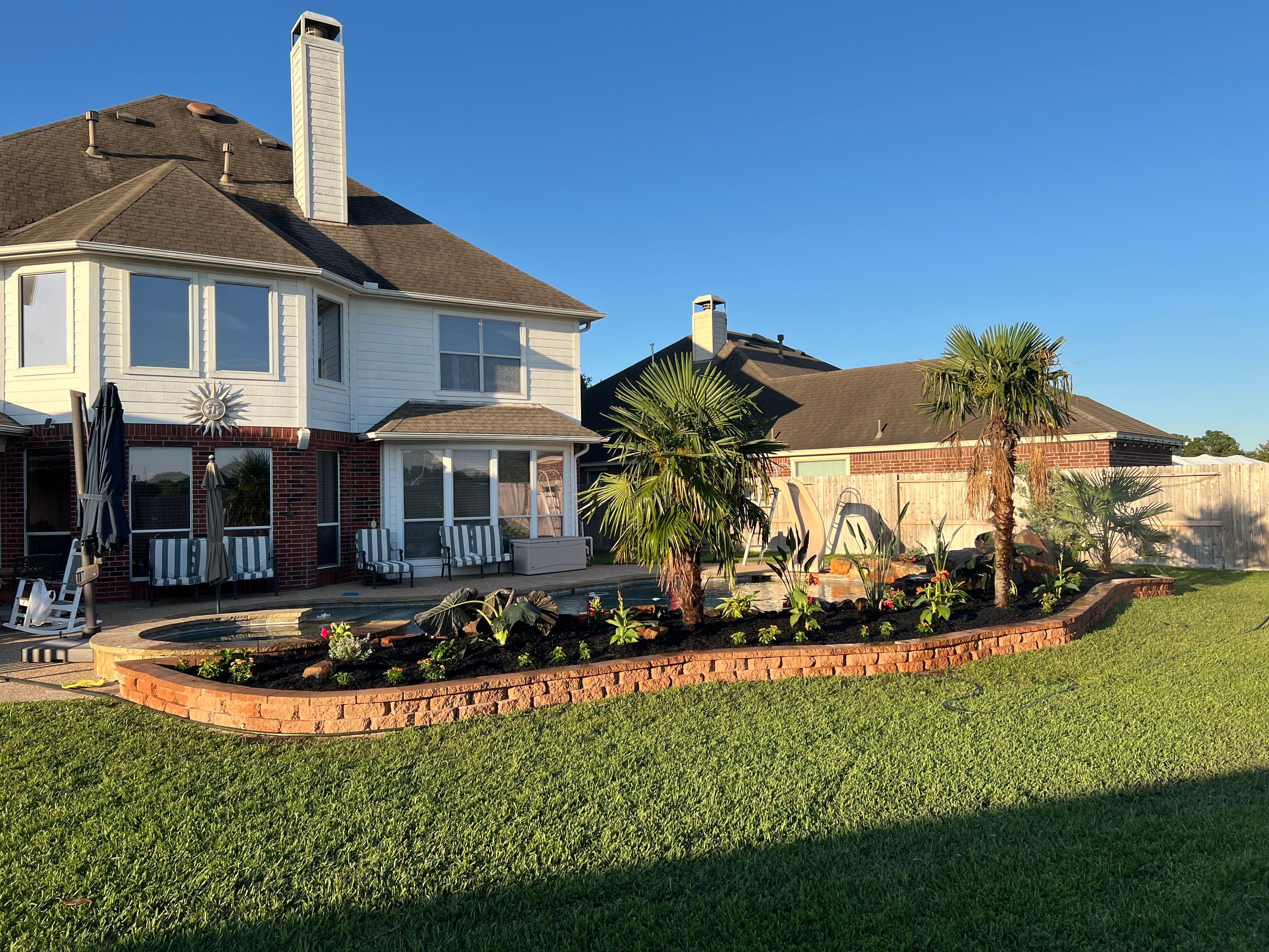 🌿 Larry Caudillo’s Poolside Landscape Revamp by Texas Urban Elements