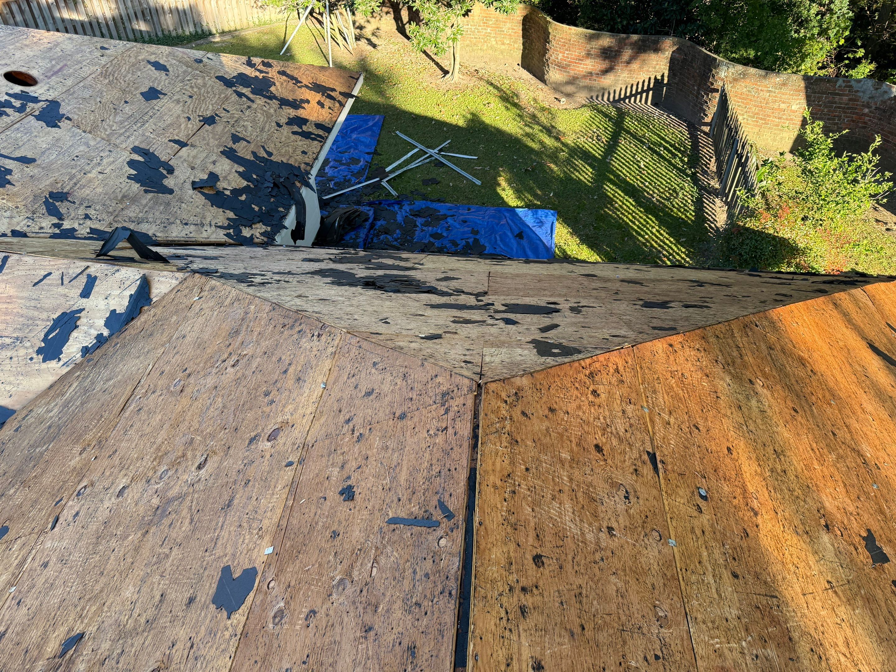 Weathered Wood - Atlas by Top Team Roofing & Construction