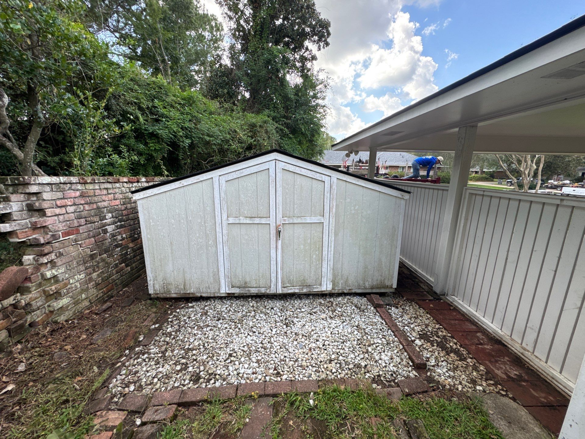 LANDSCAPE CLEANUP by CutScape, LLC.