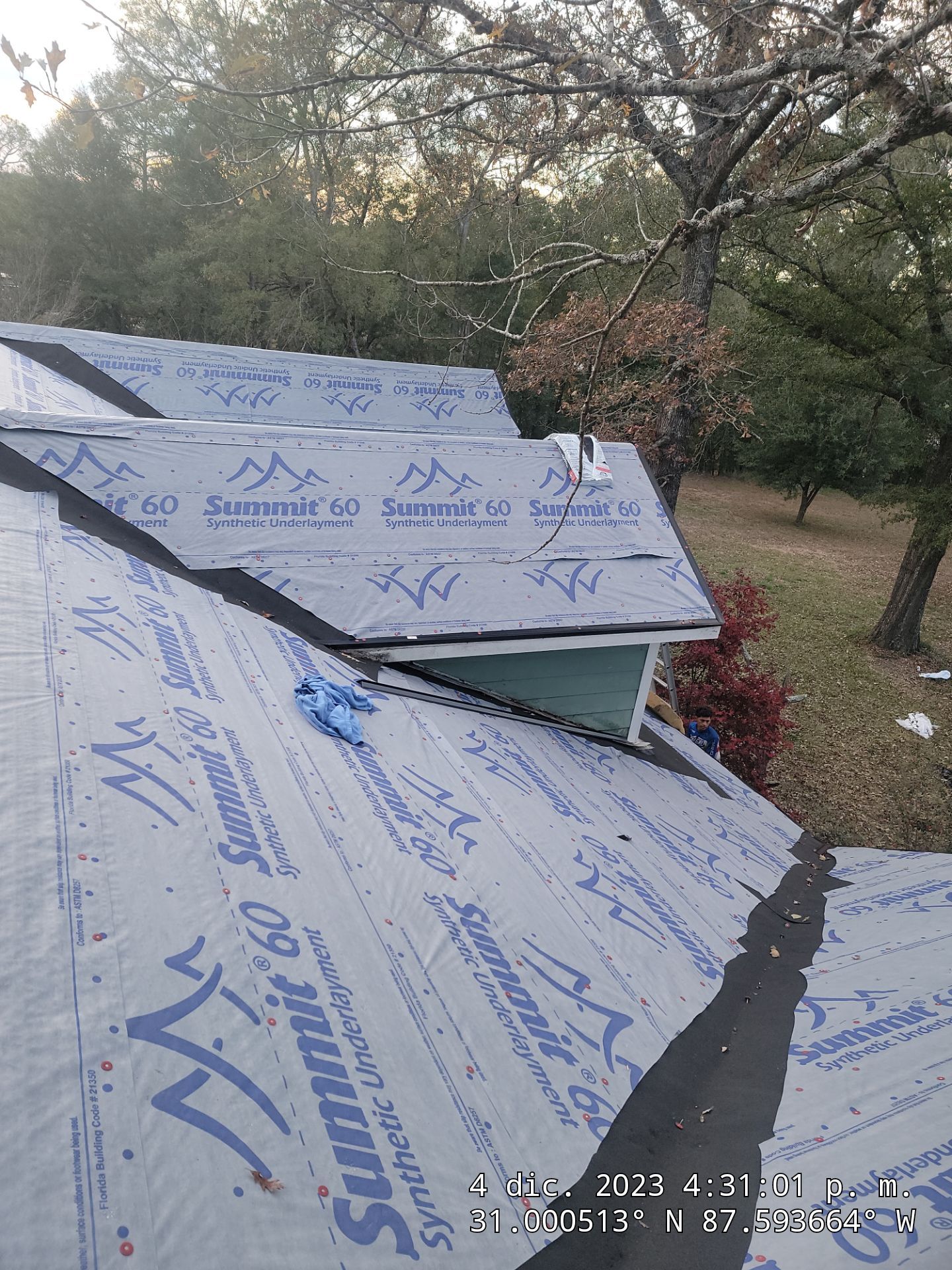 Jaye by IAM Roofing LLC