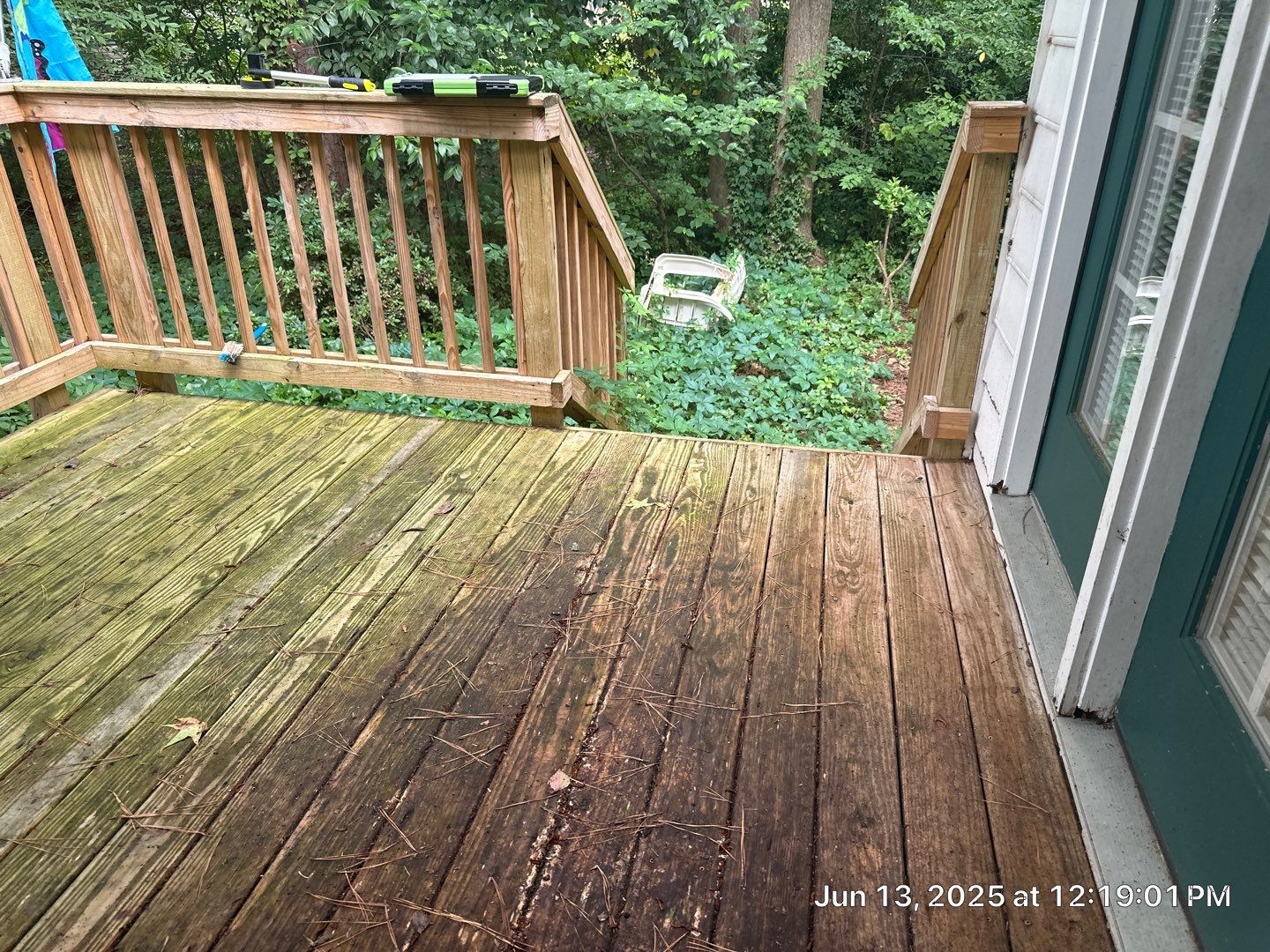Wood Deck using Wood Sealant by DuraSeal