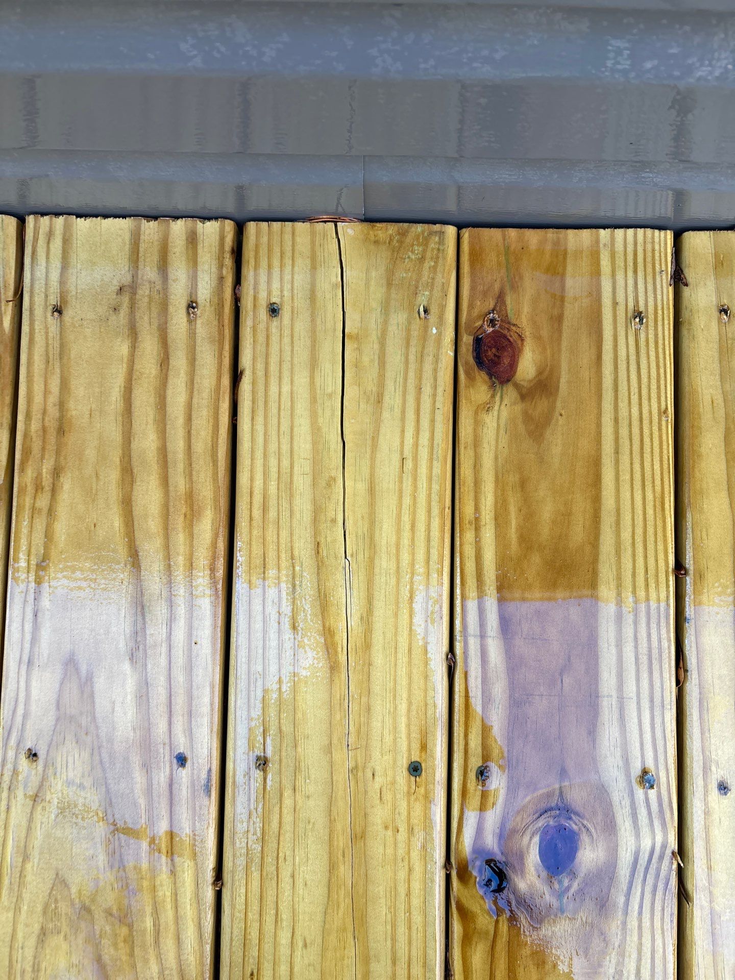 Wood Deck using Wood Sealant by DuraSeal