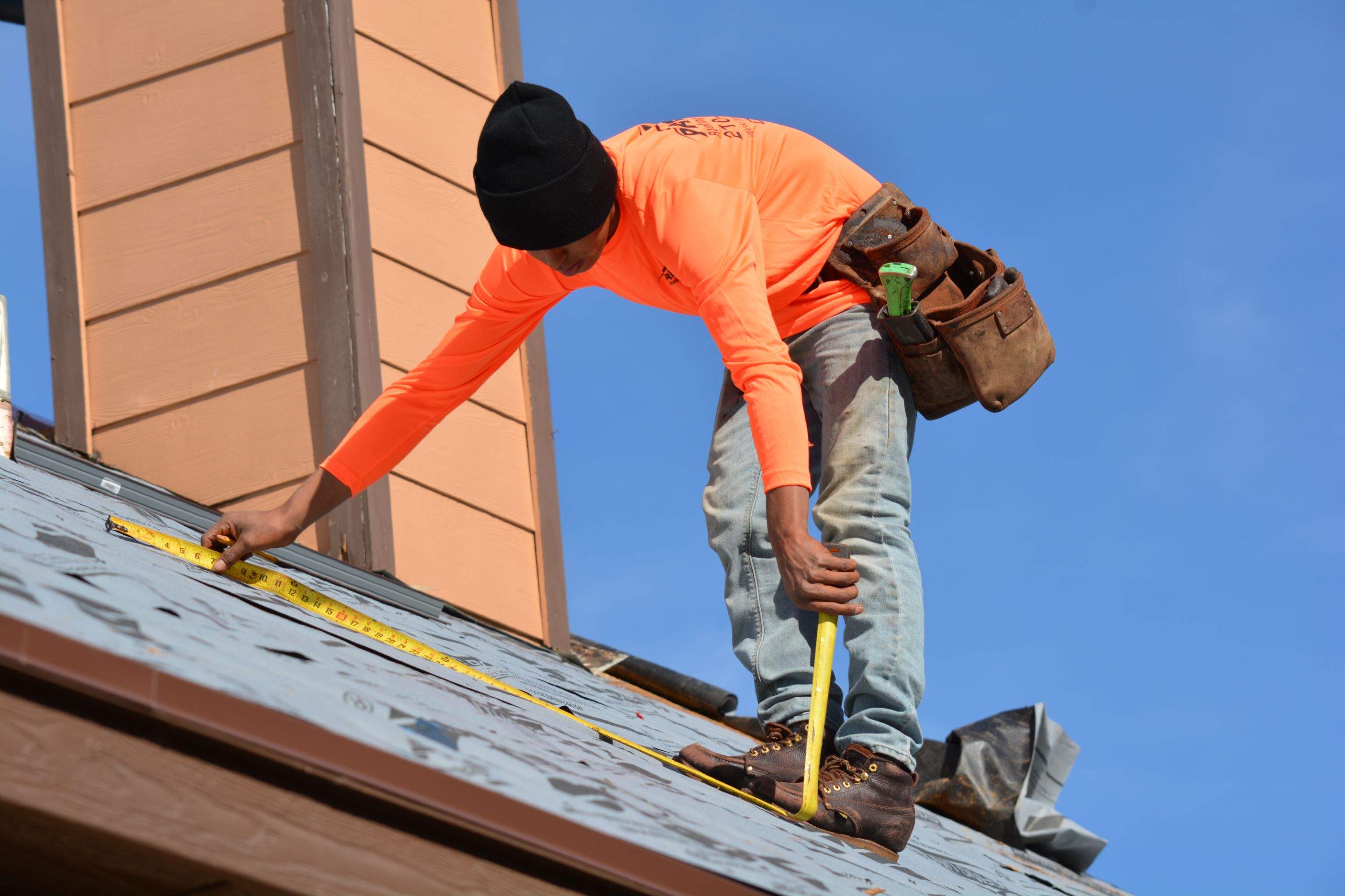 Residential Roof Replacement using Pinnacle Pristine 30 Year Laminate Shingles by Premier Roofing and Contracting