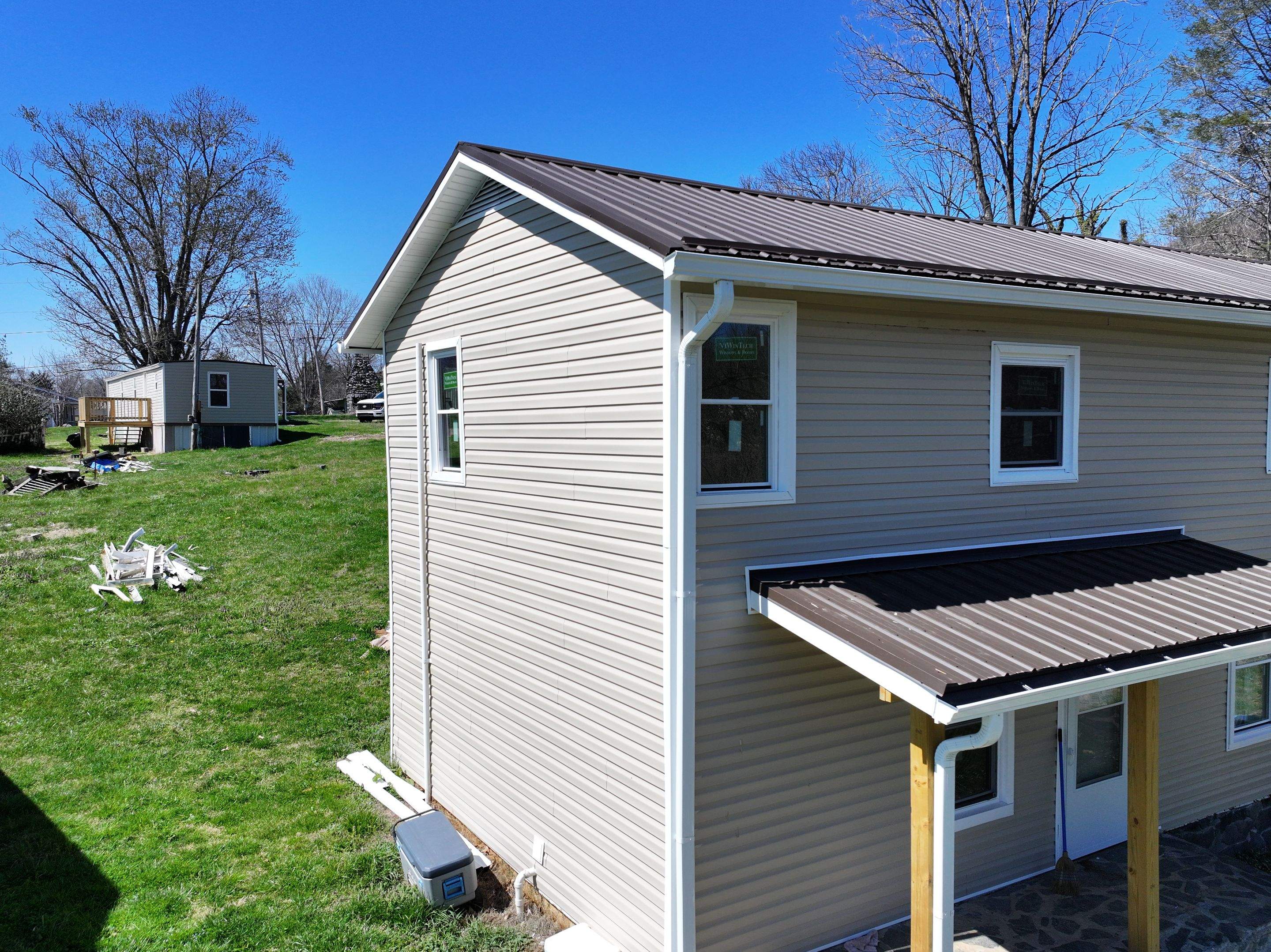 Gentry Apartment Bldg by Omnia Roofing
