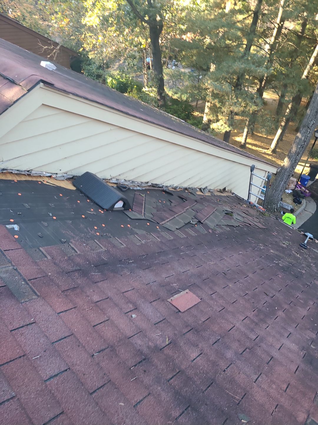 Reston: Residential Roof Replacement with CertainTeed Landmark Pro Designer Shingles in Max Def Red Oak by RM Banning, Inc.