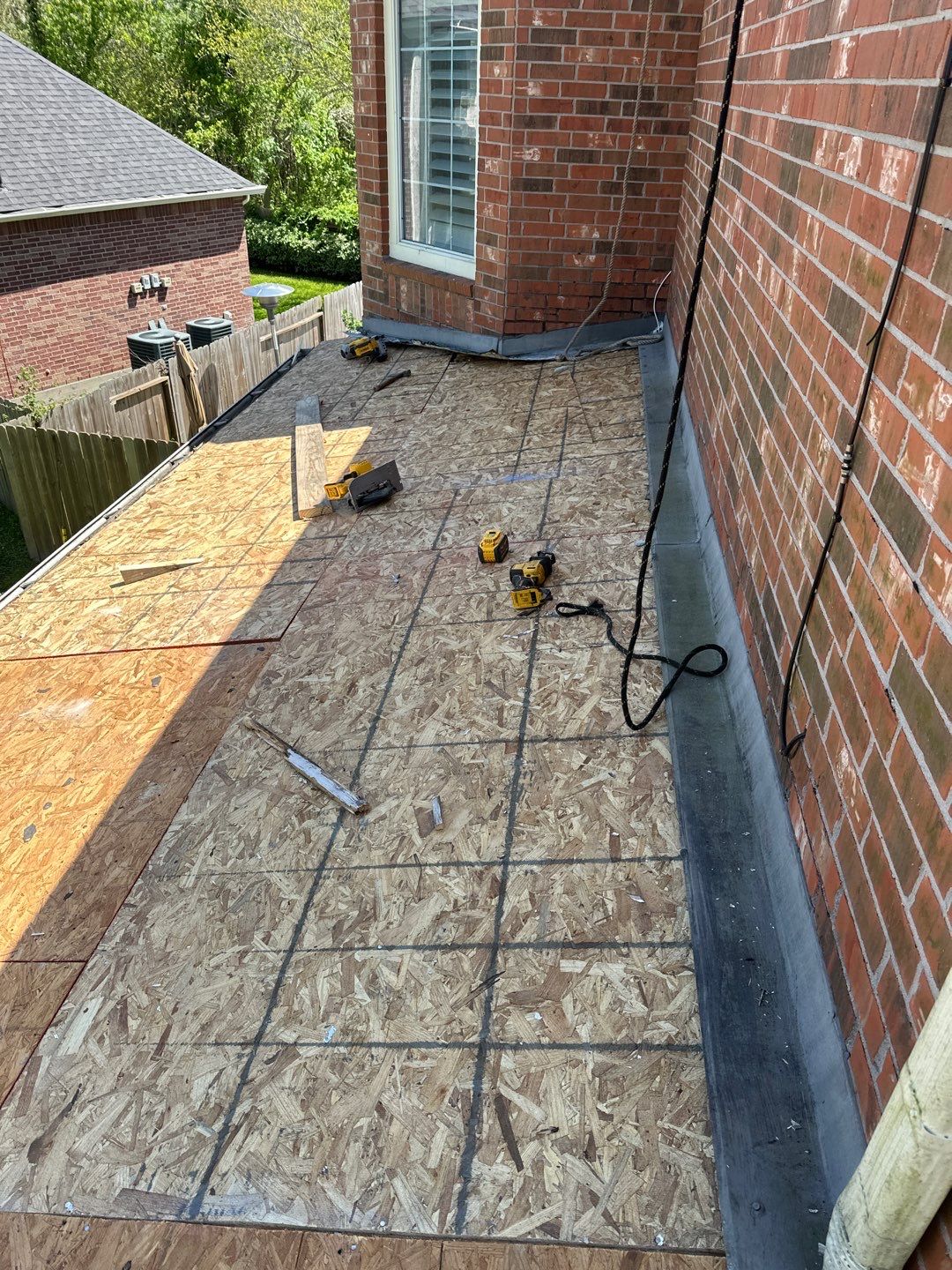 Residential Roofing Installation using Owen's Corning Duration (Lifetime) Shingles by Roof Repair Company