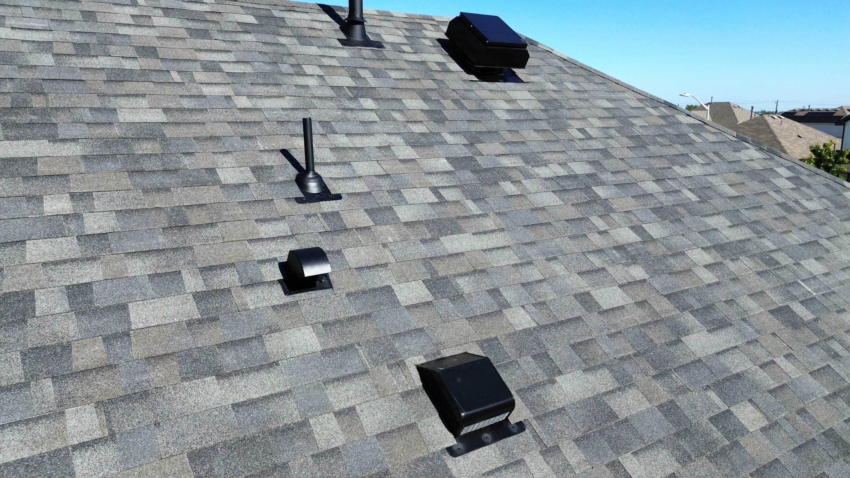 Malarkey Vista AR – Storm Grey Roof + Solar Attic Fan | Leander, TX Installation by Kstylez Roofing & Construction