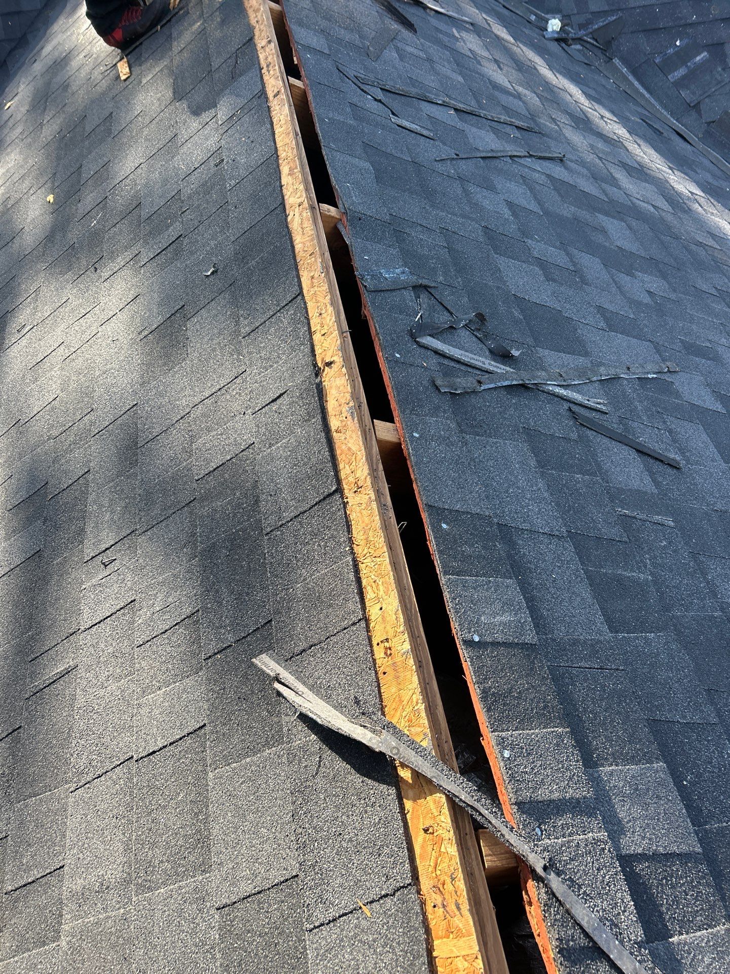 Residential Roofing Installation using Owen's Corning Duration (Lifetime) Shingles by Roof Repair Company