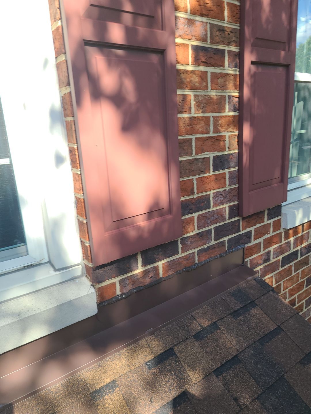 Alexandria: Roof Replacement with CertainTeed Landmark Pro in Max Def Burnt Sienna by RM Banning, Inc.