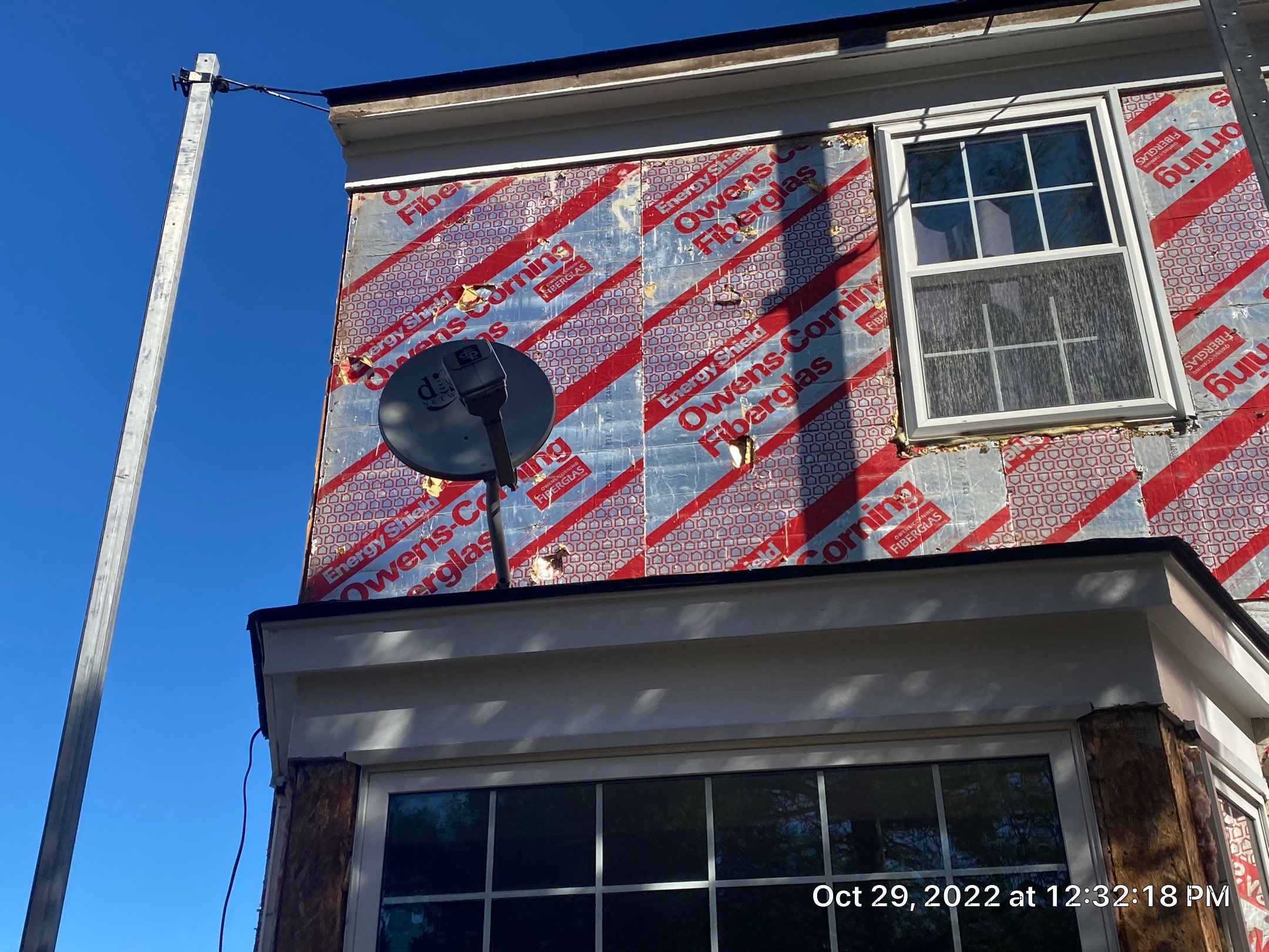 Siding Replacement using Certainteed Restoration Classic D4 Midnight Blue by 180 Contractors