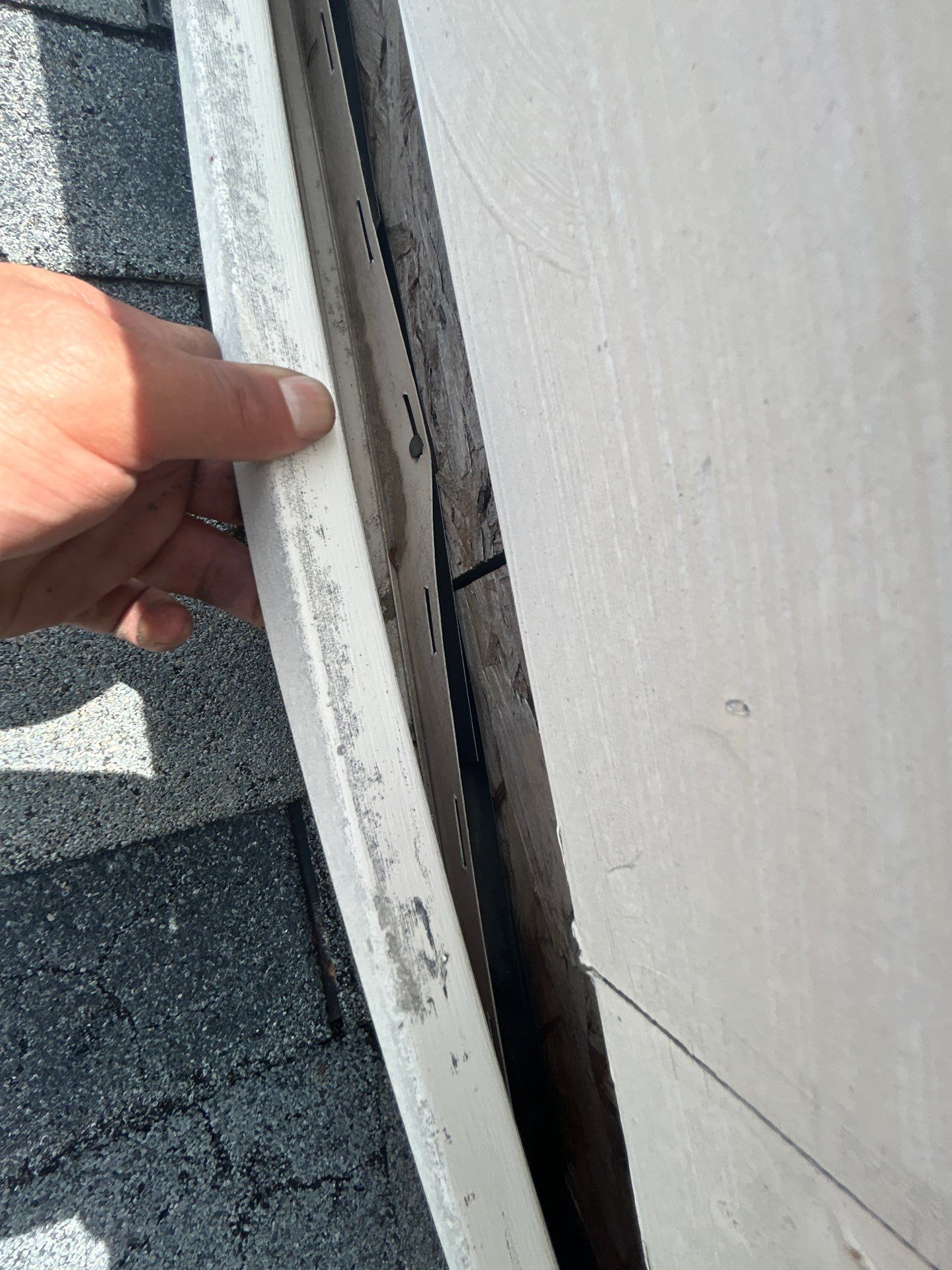 Lorton: Residential Roof Replacement with CertainTeed Landmark in Colonial Slate by RM Banning, Inc.