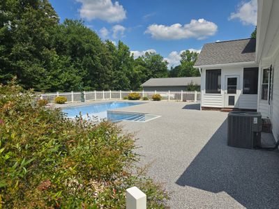 A Pool Deck Surface to Last for Years of Pool Parties
