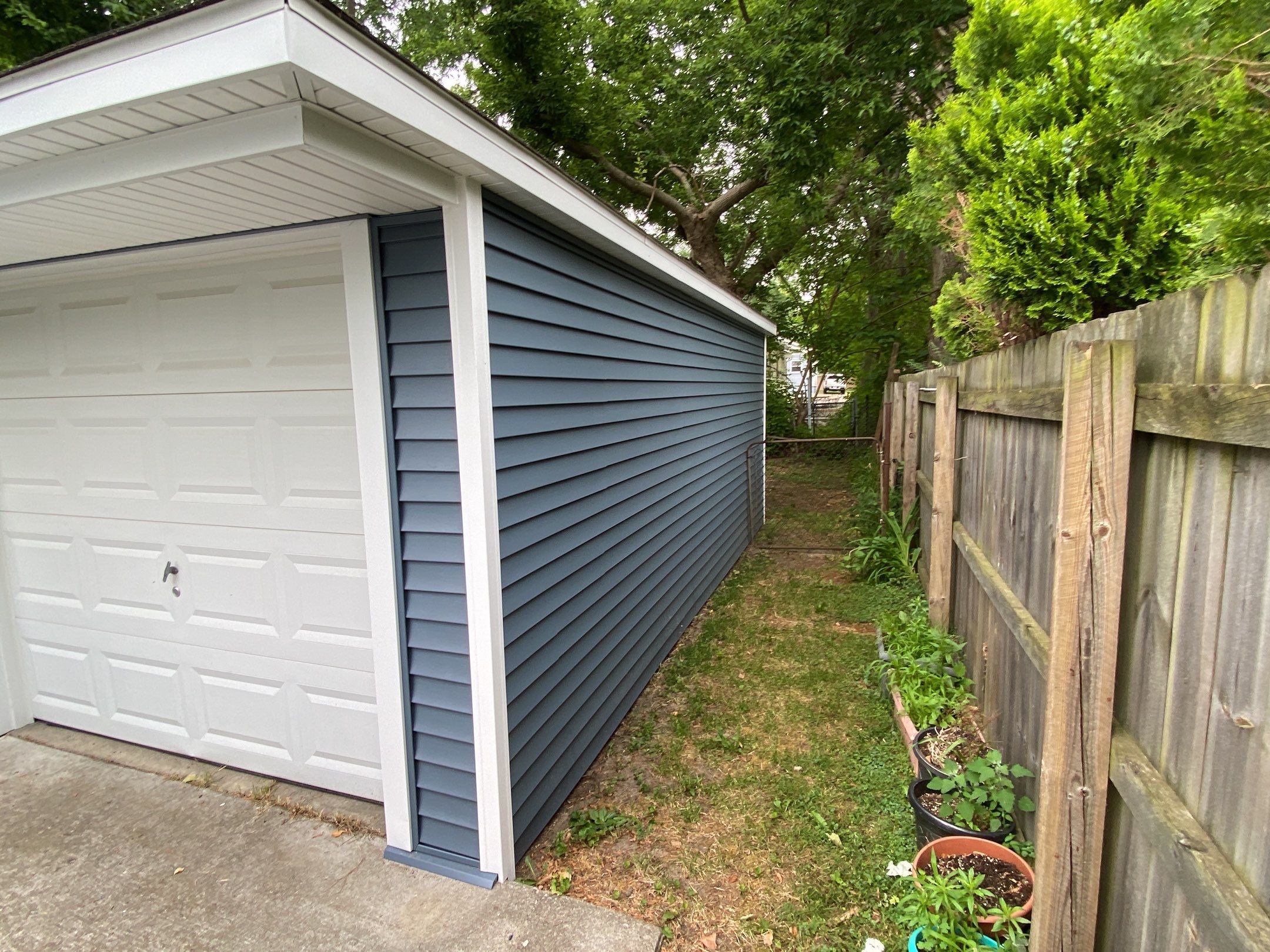 Siding Replacement using CertainTeed Restoration Classis D4 by 180 Contractors