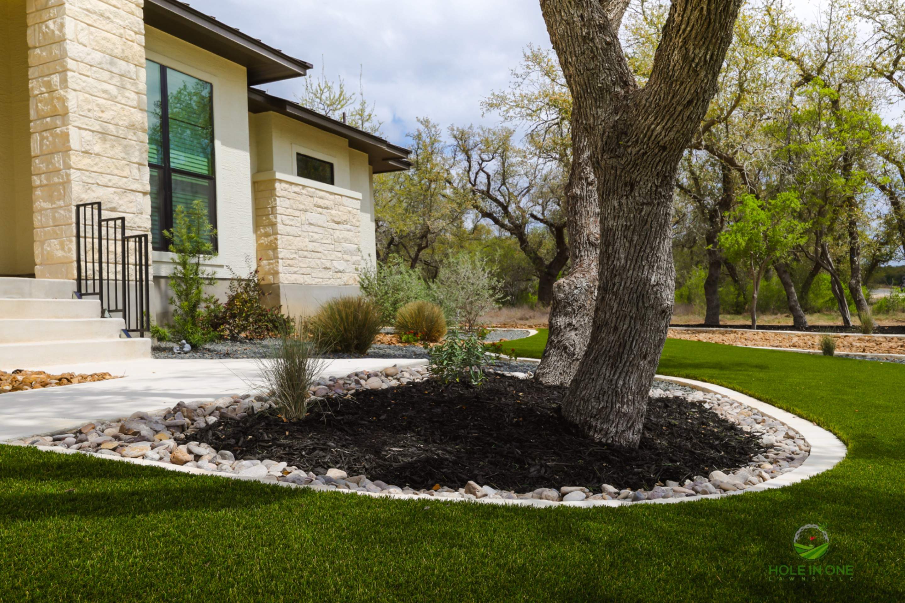 Belle Oaks, Bulverde TX by Hole In One Lawns, LLC