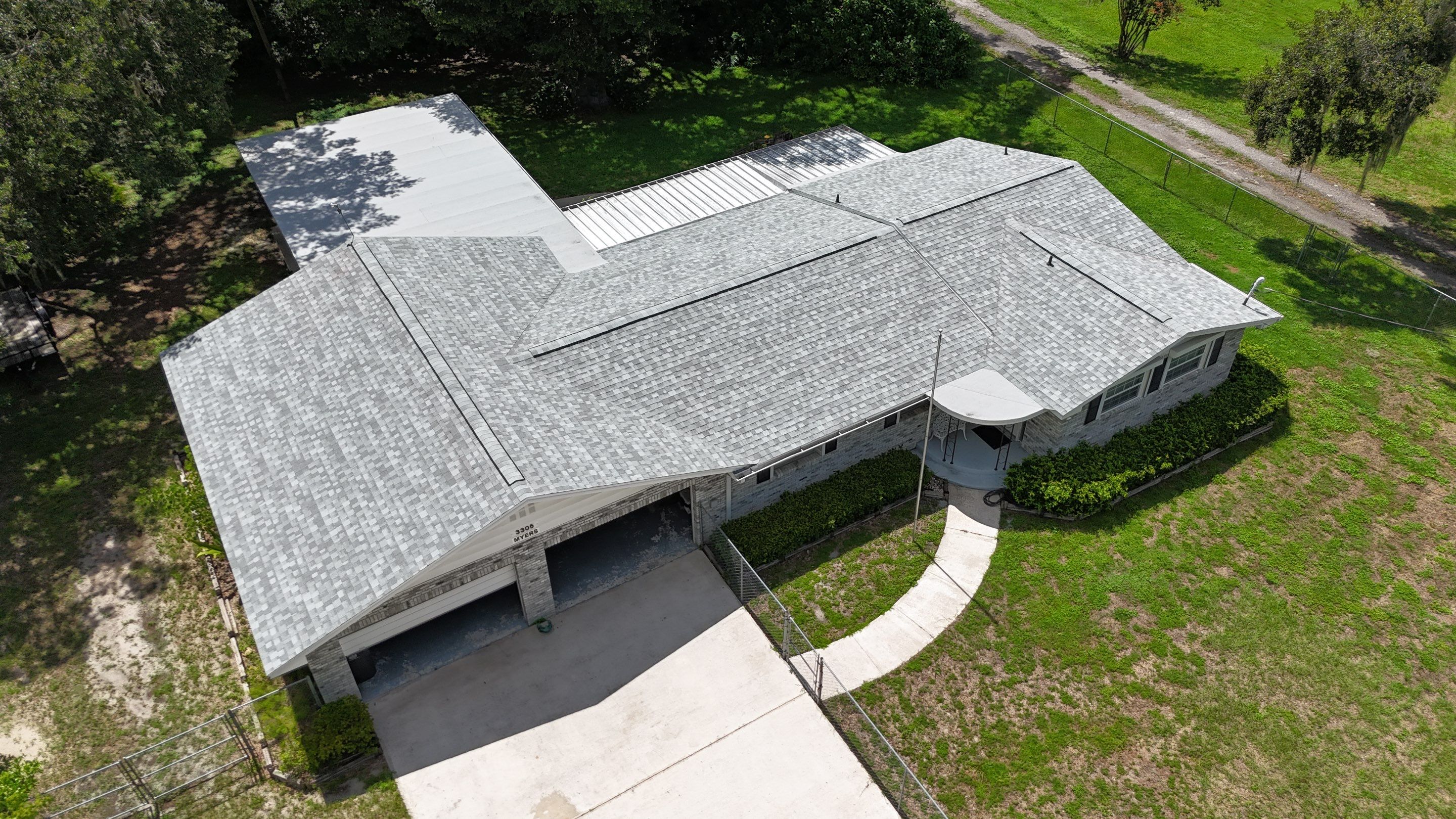 Roof Replacement in Plant City, FL by Steadfast Roofing 