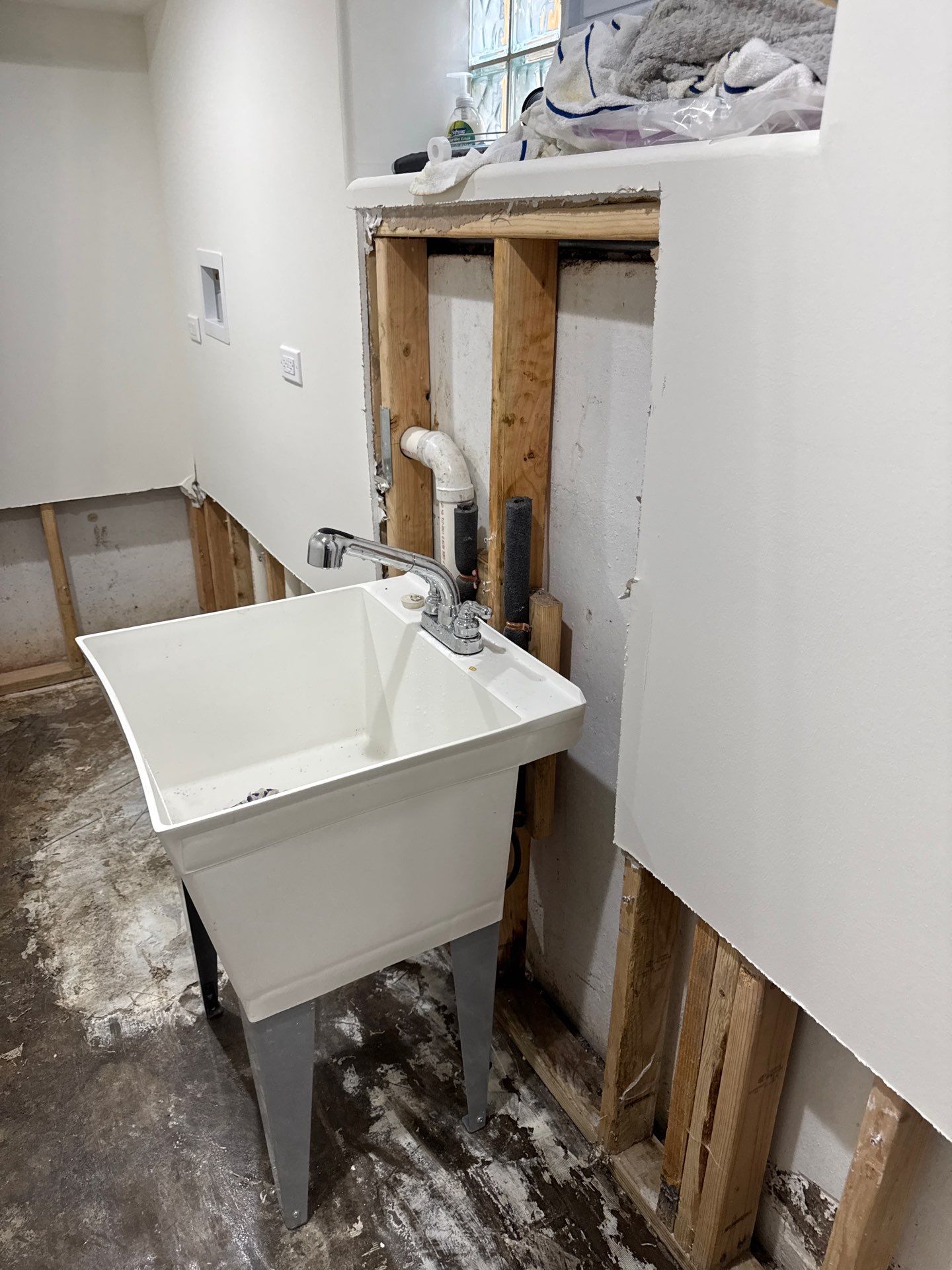 Basement Water Damage Mitigation and Structural Drying in Chicago by Chicagoland Water Medics