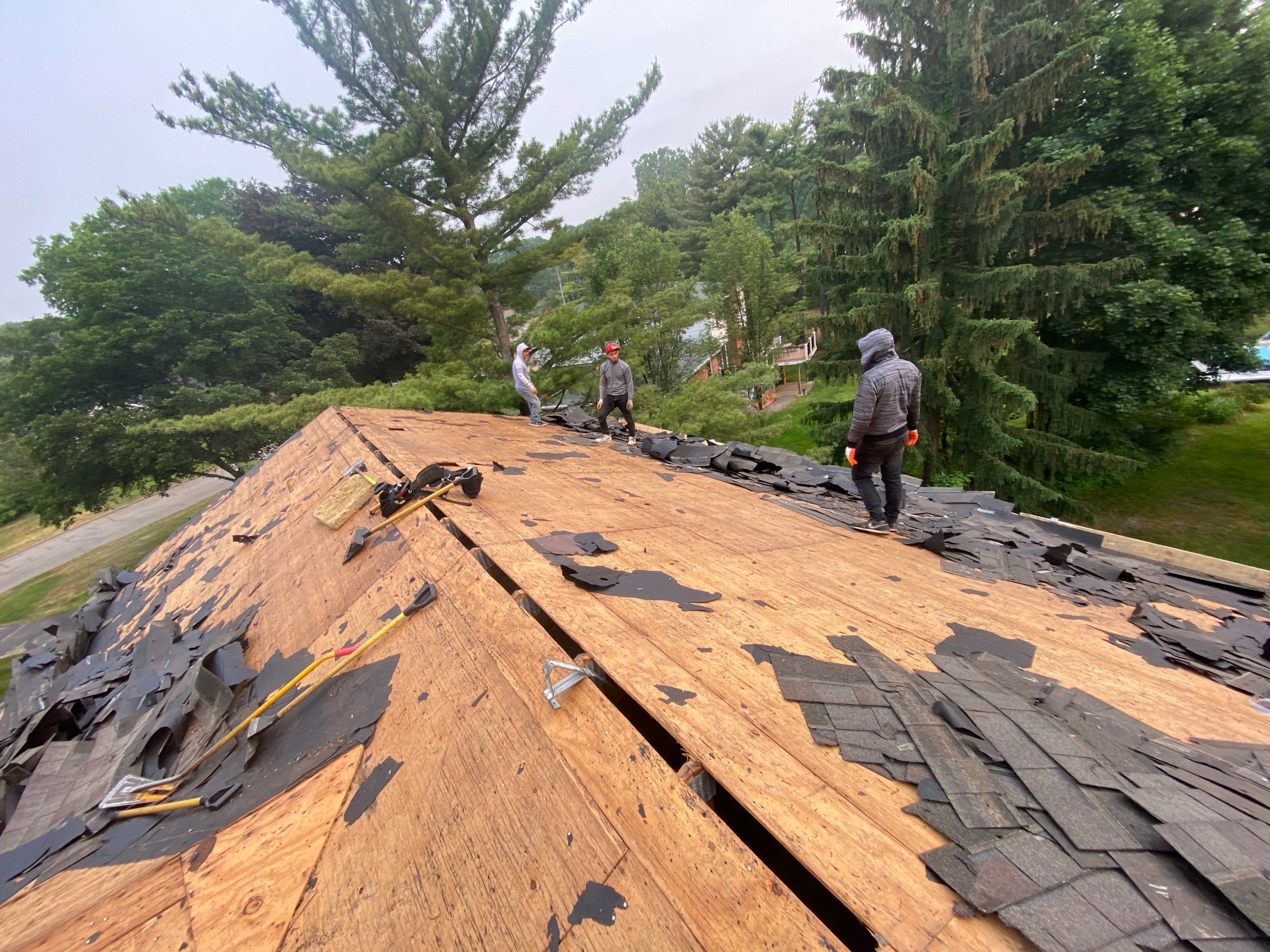 Roof Replacement using CertainTeed Landmark by 180 Contractors