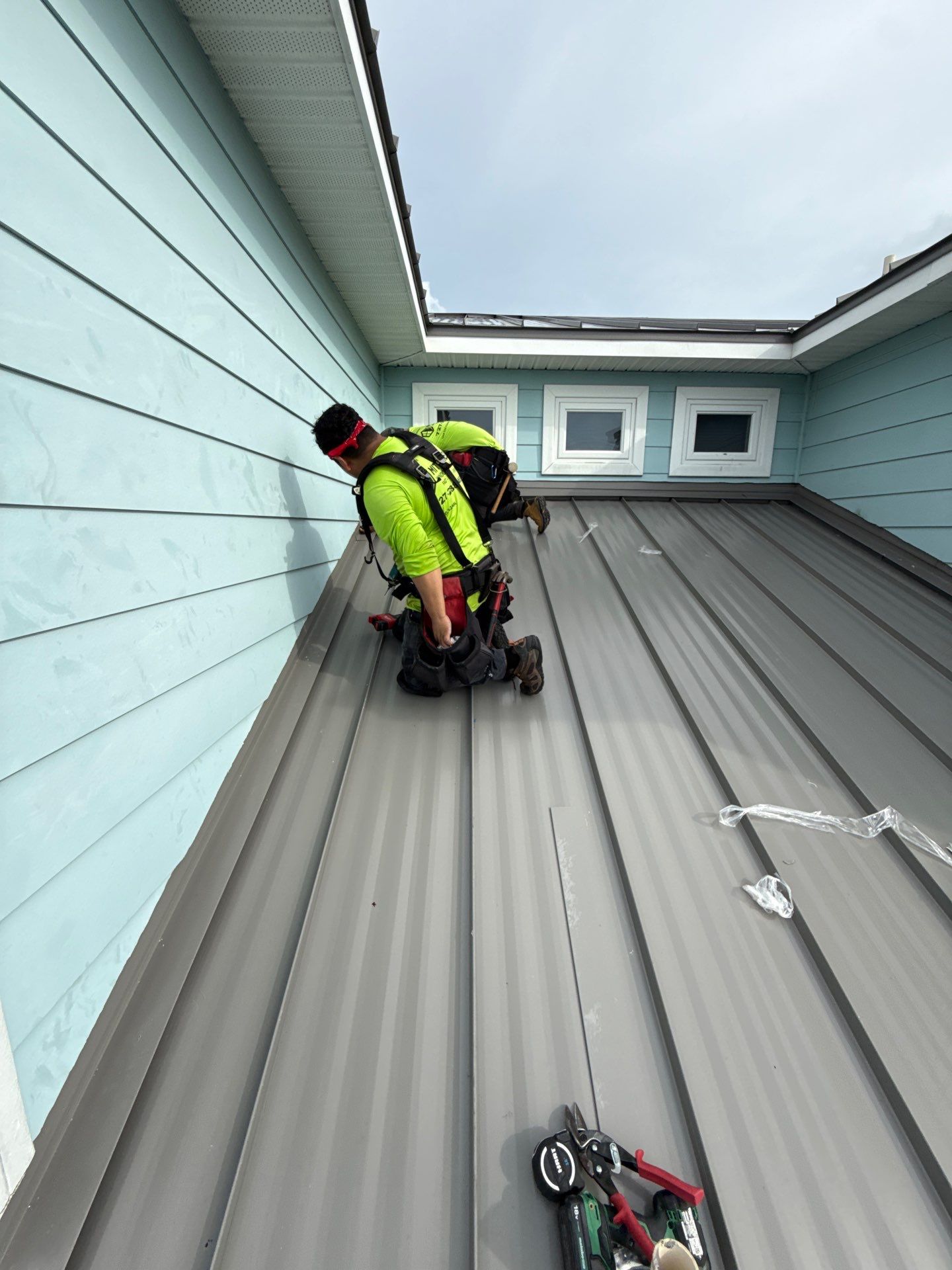 Project in Treasure Island 33706 by Mitchell Roofing Company LLC