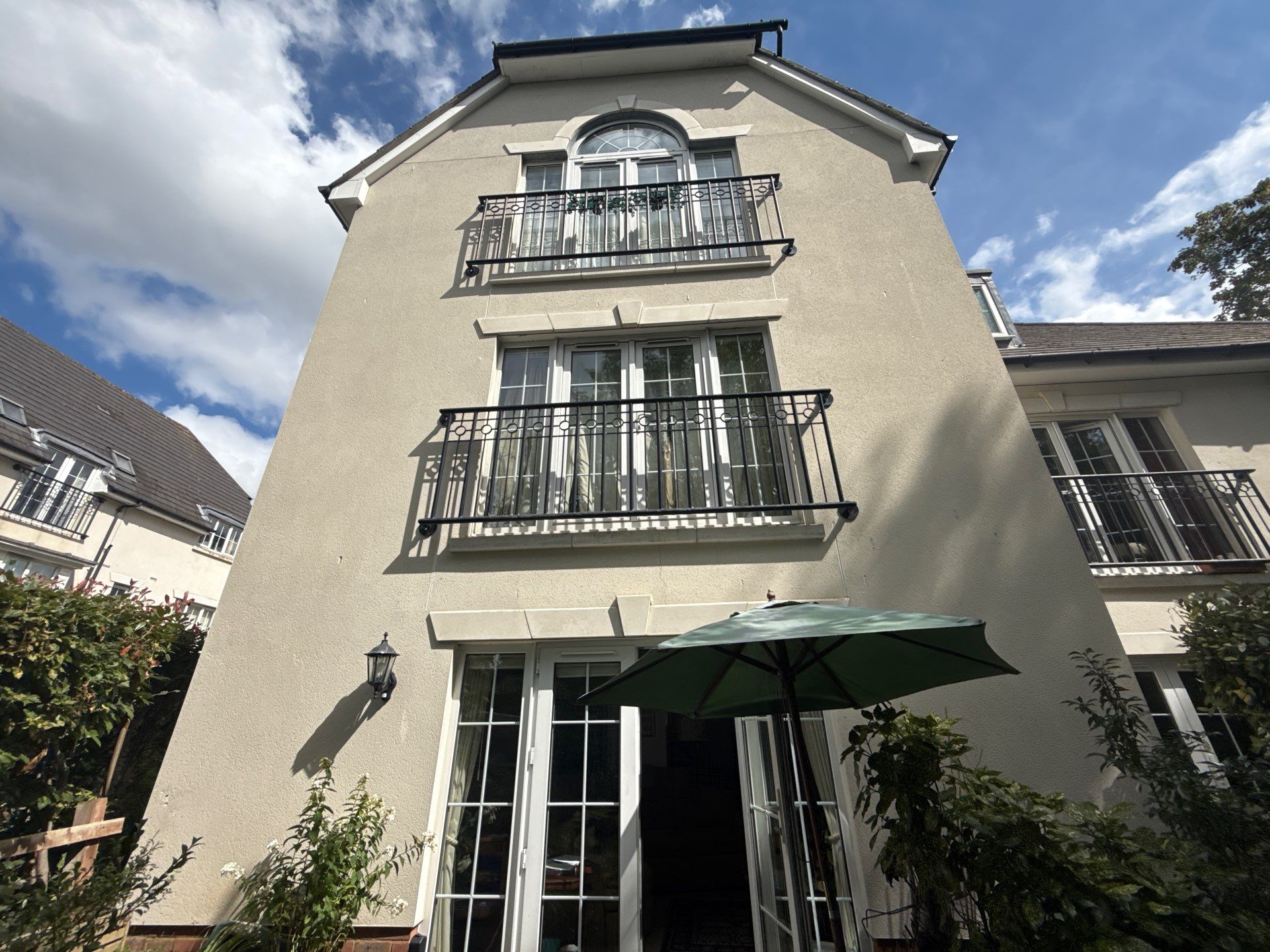 Render Clean by Ges Exterior Cleaning ltd