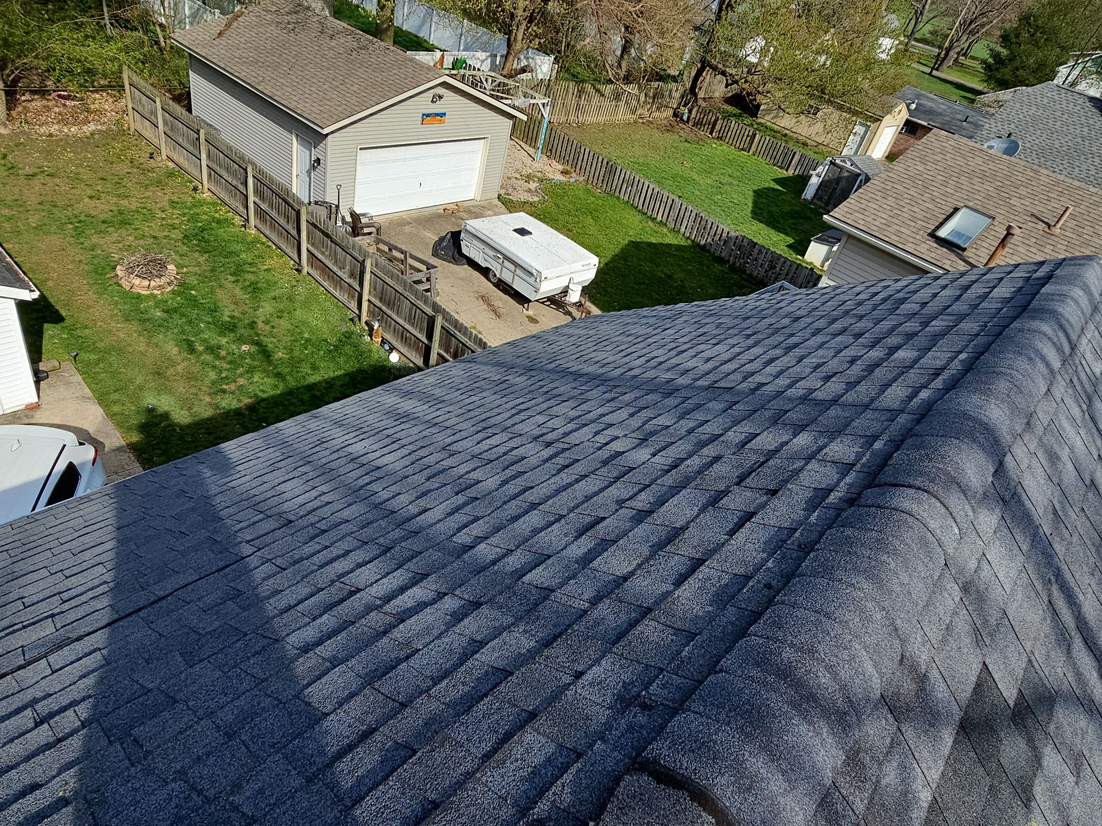 ATLAS PINNACLE COLOR: BLACK SHADOW by Eagle Eye Roofing