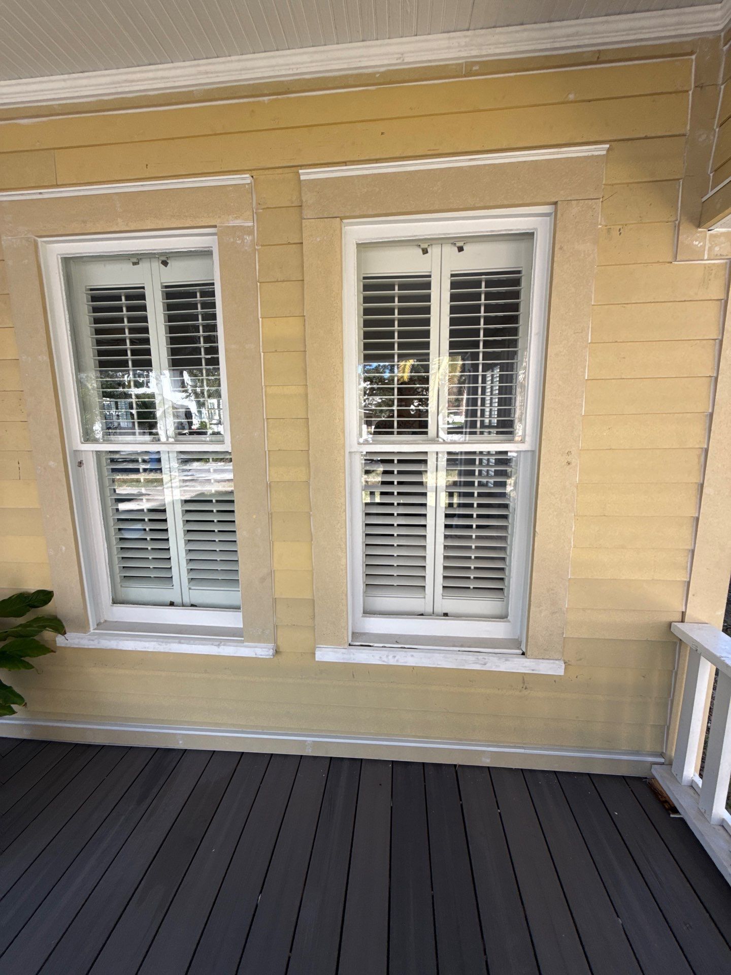 Harbor View Bungalow by Bayshore Exteriors