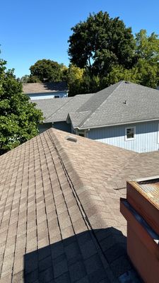 Turtle Shell gutter protection installation in Elgin, IL 60120, photograph 18