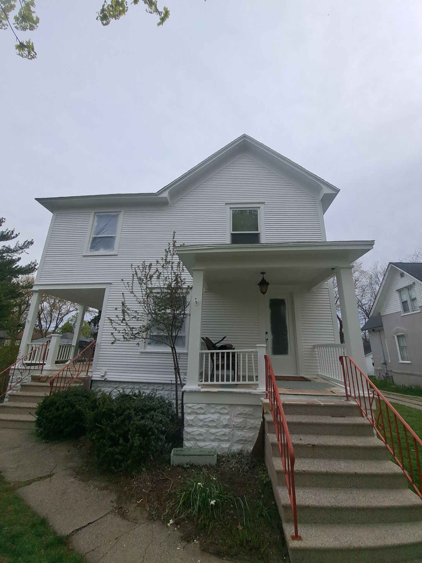 Home Exterior Painting by Gordon Painting