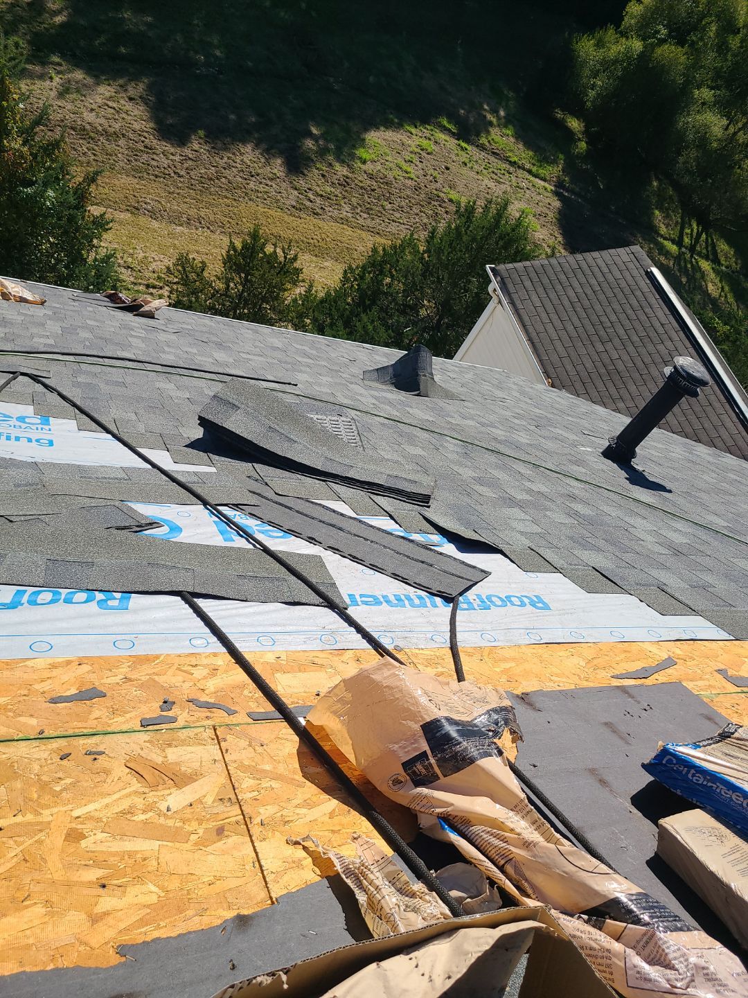 Woodbridge: Residential Roof Replacement with CertainTeed Landmark Pro Designer Shingles in Max Def Georgetown Gray by RM Banning, Inc.