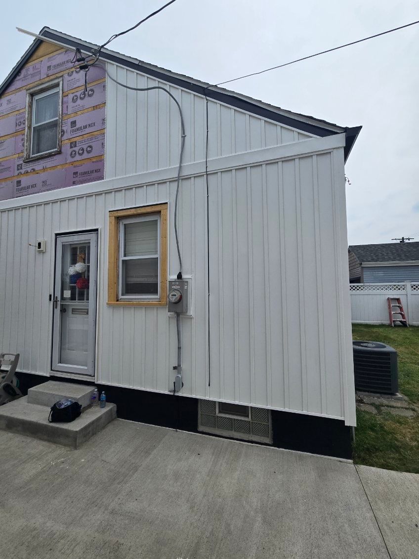 Exterior Siding and Window Replacement by Ivy Lea Construction