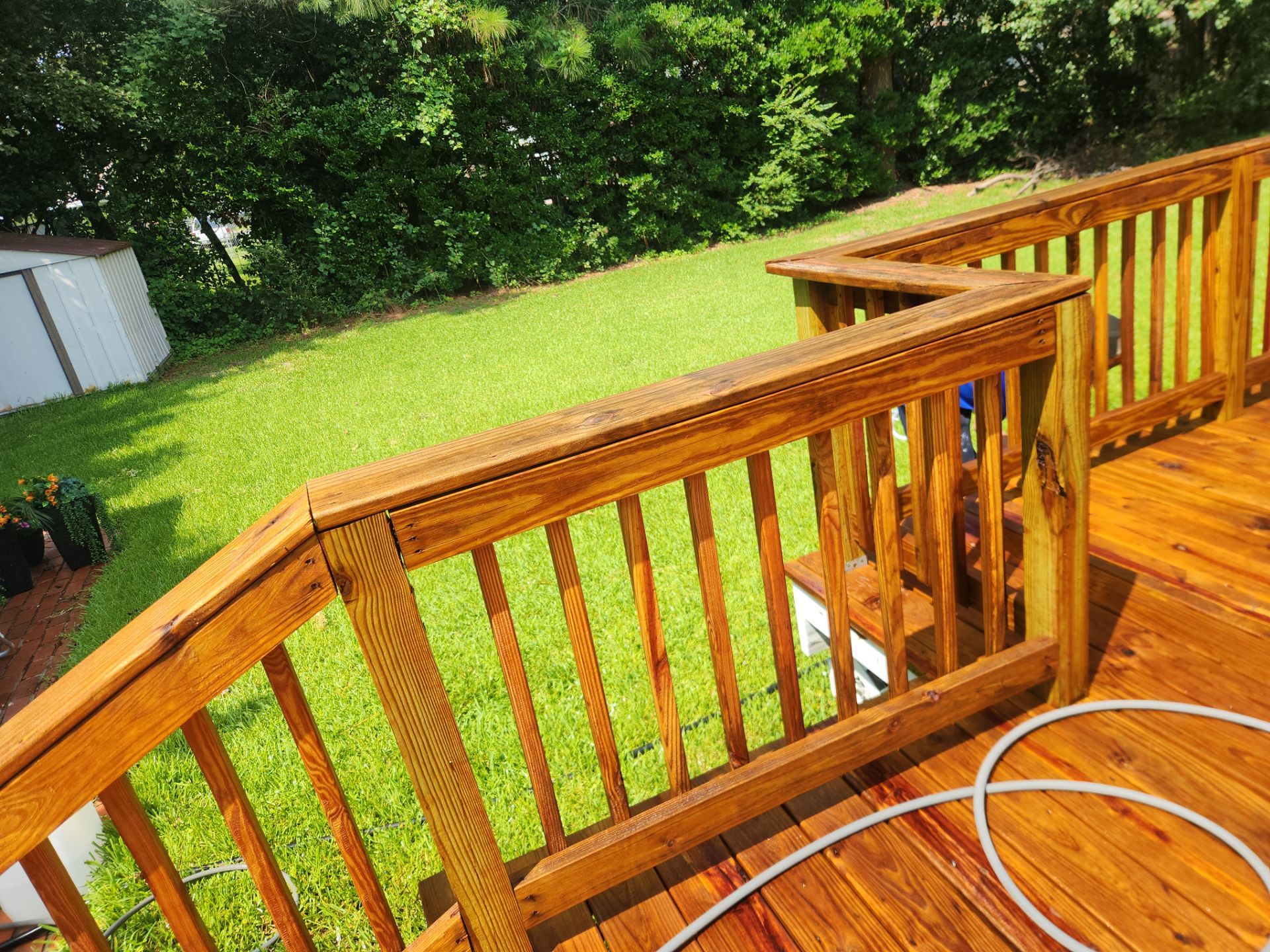 Wood Deck using Wood Sealant by DuraSeal